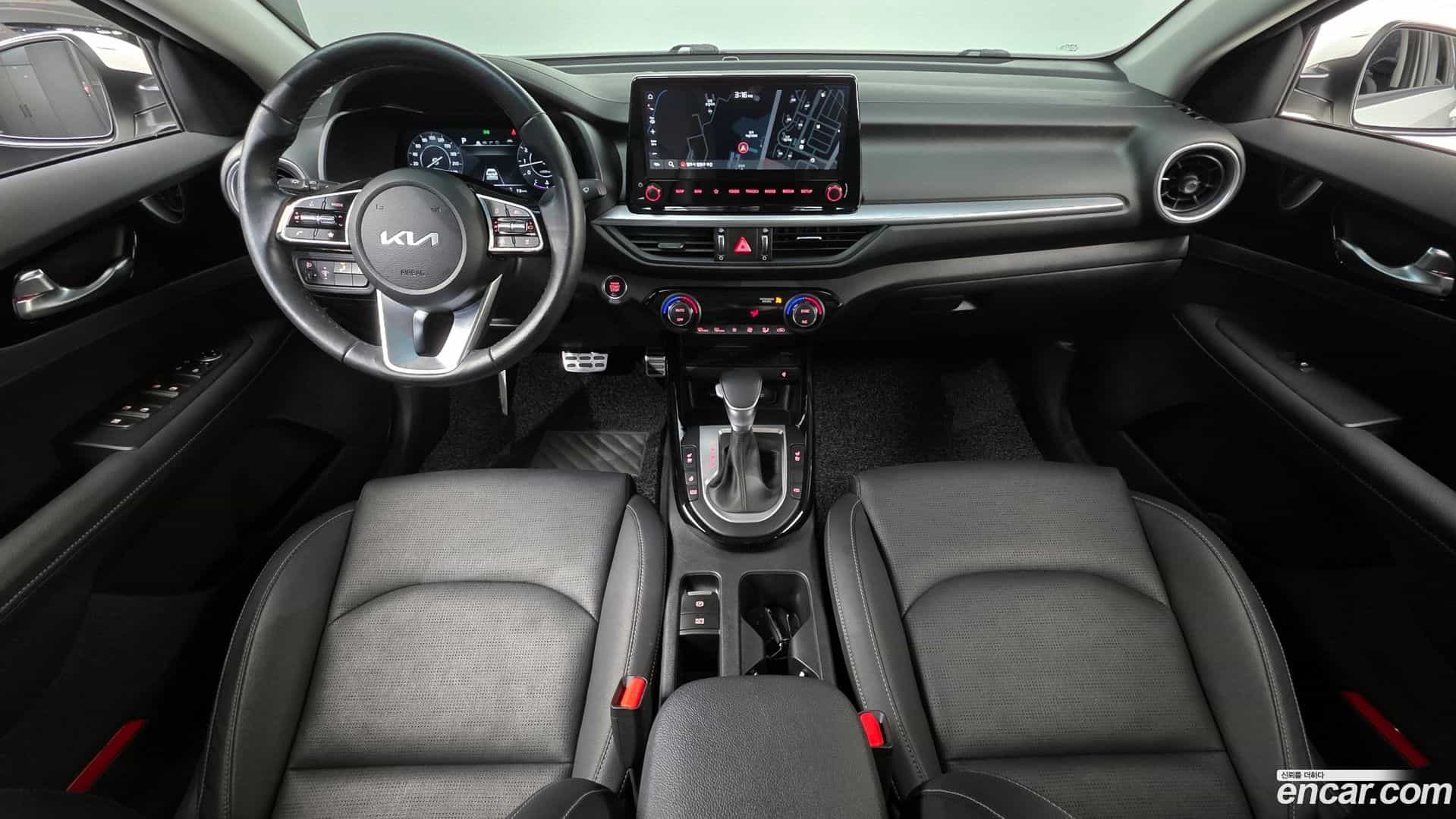 K3 Kia 2024.0-INNER-007