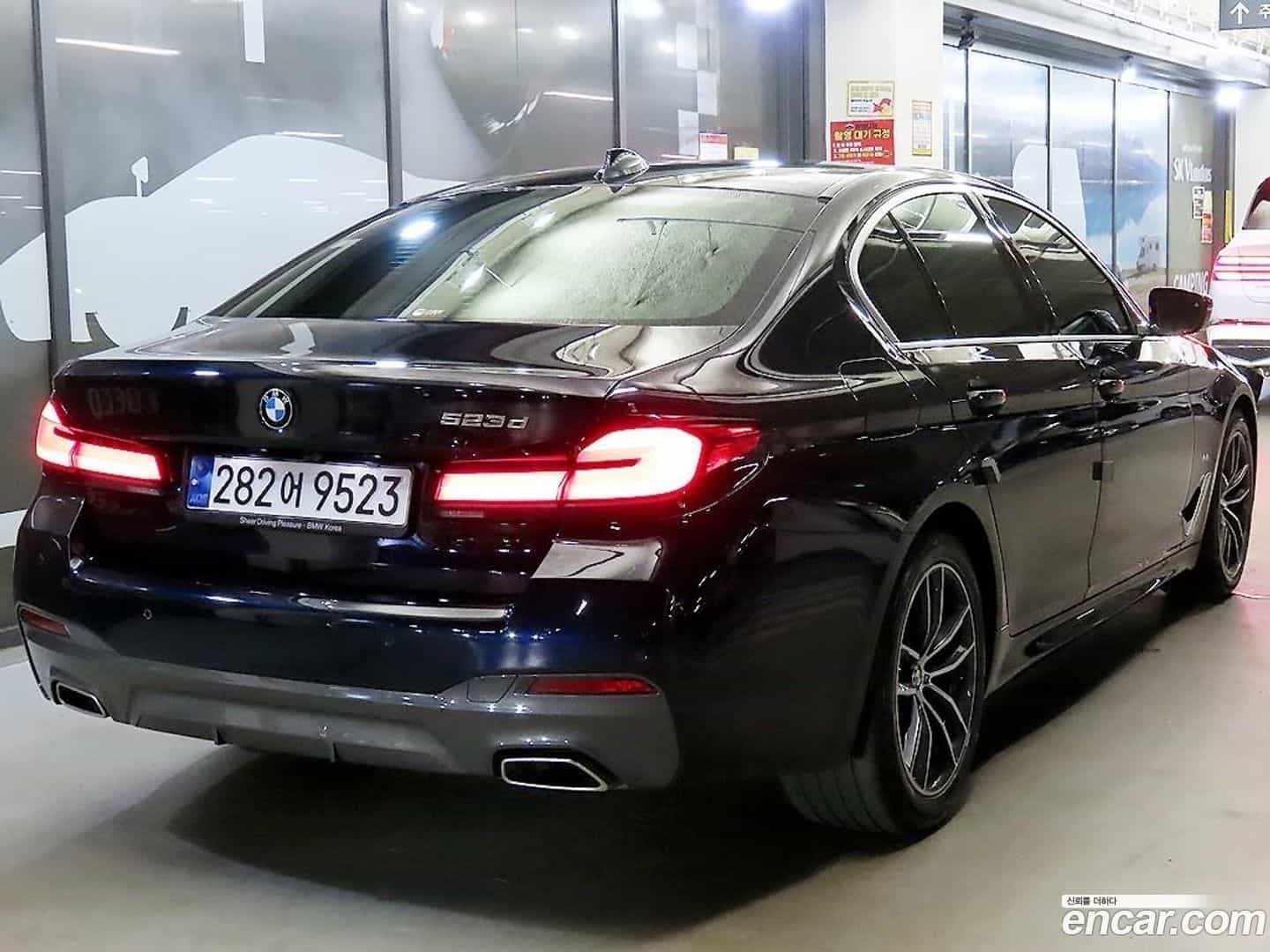 5-Series BMW 2023.4-OUTER-004