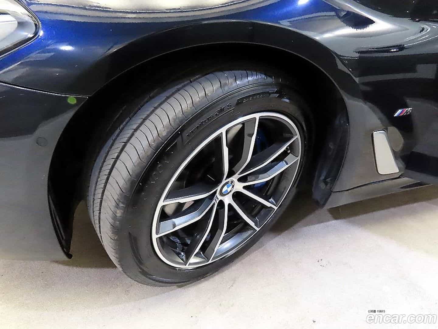 5-Series BMW 2023.4-OPTION-024