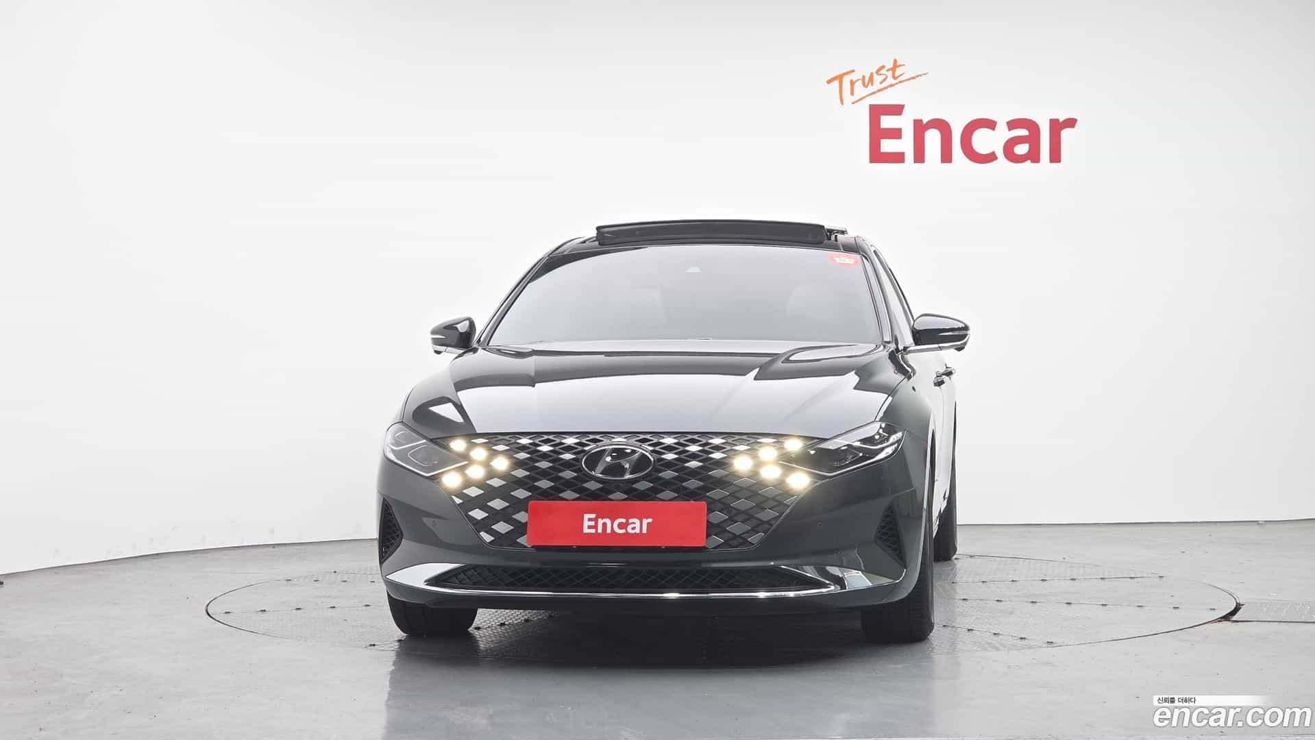 Grandeur Hyundai 2022.4-OUTER-003