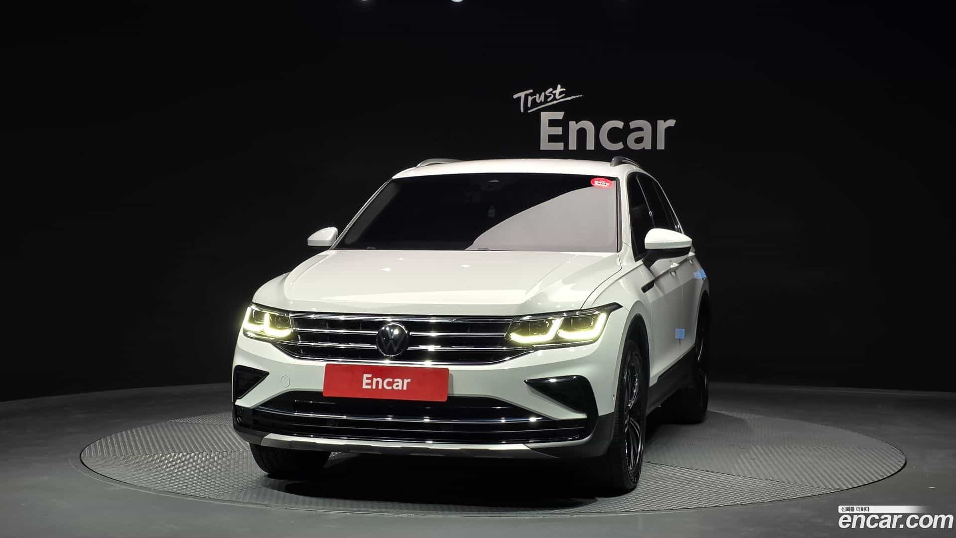 Tiguan Volkswagen 2023.9-OUTER-003