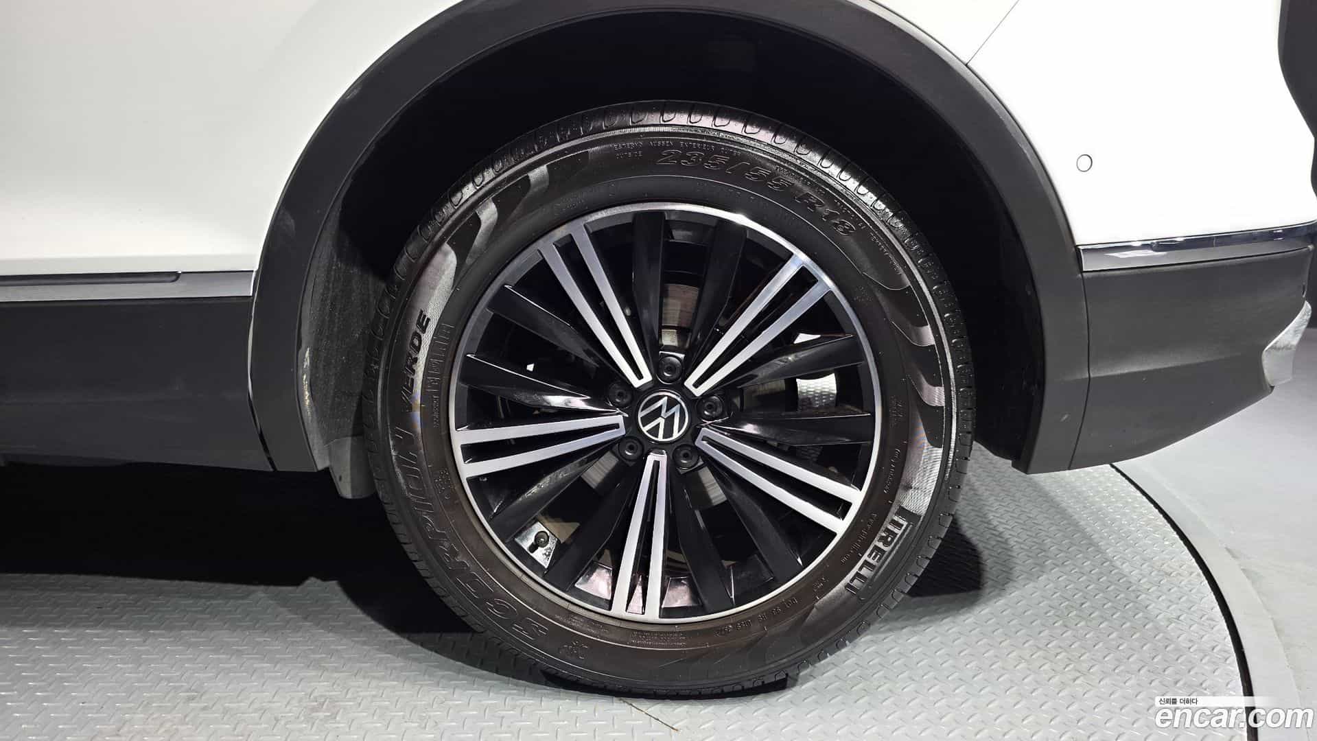 Tiguan Volkswagen 2023.9-OUTER-031