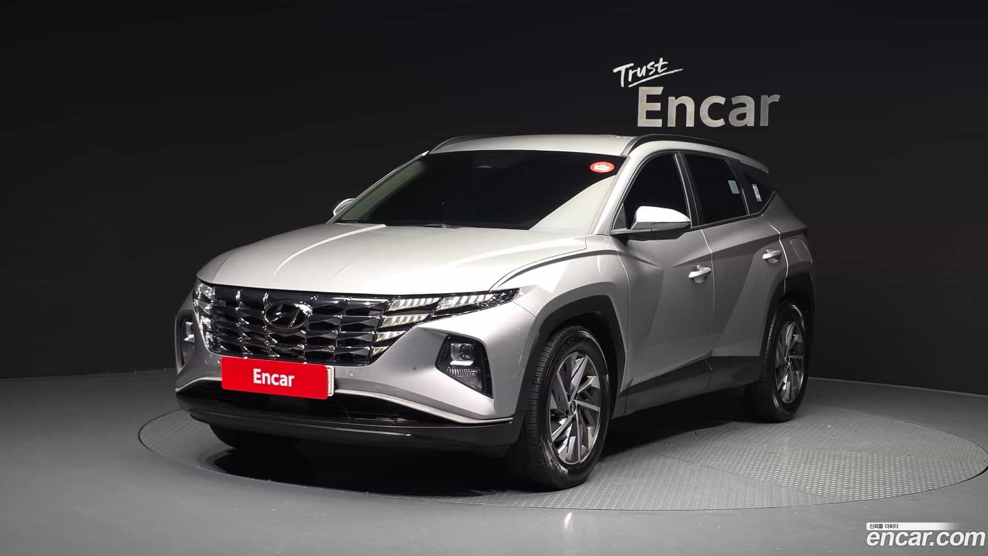 Tucson Hyundai 2022.2-OUTER-001