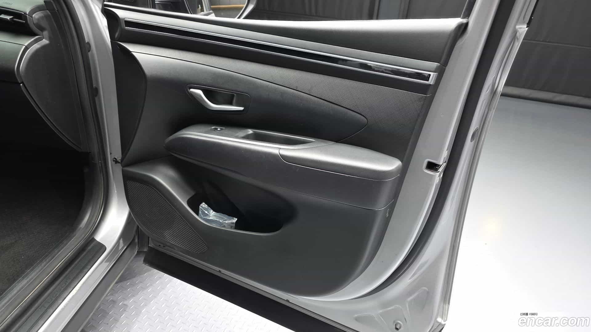 Tucson Hyundai 2022.2-INNER-034