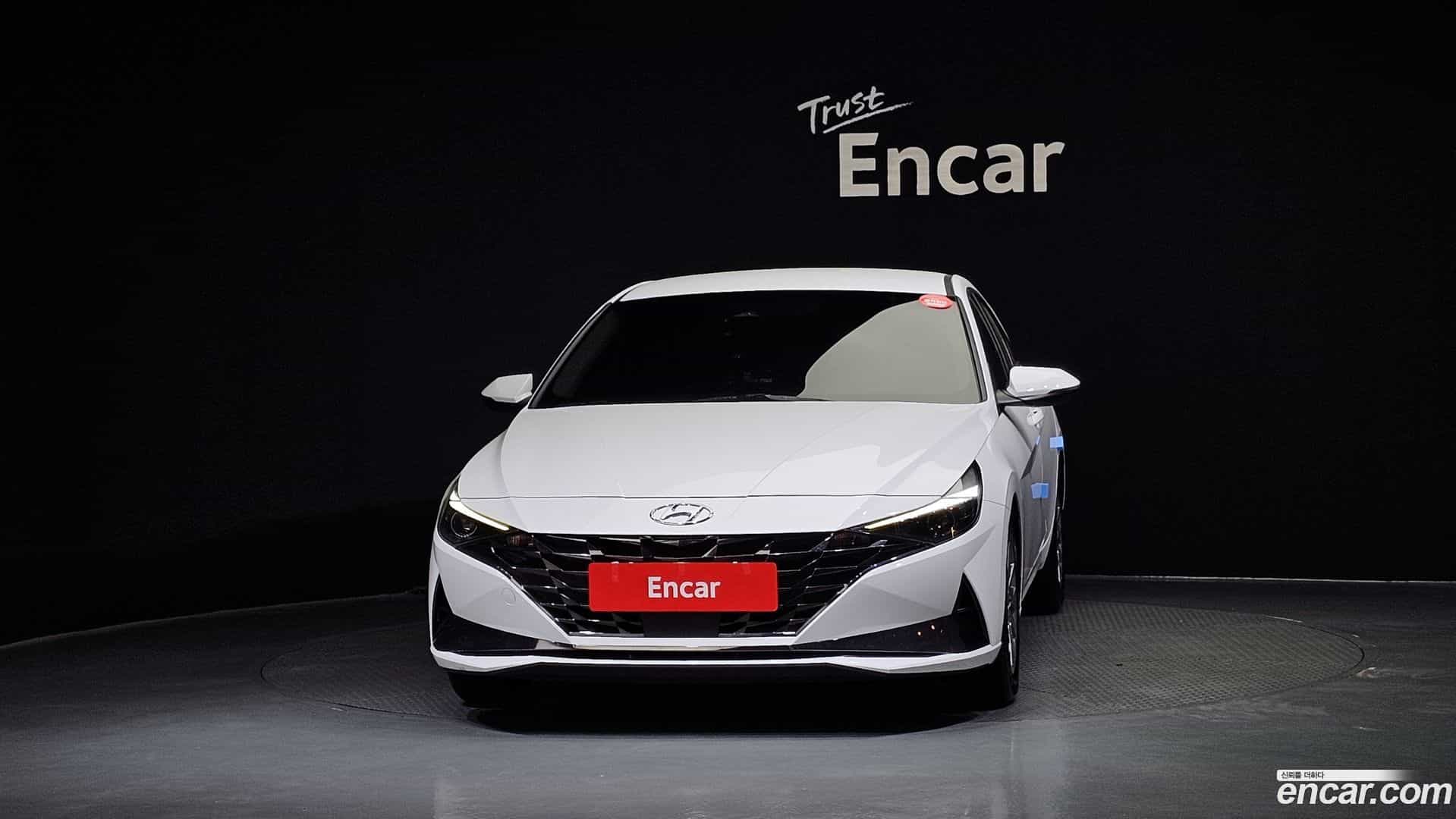 AVANTE Hyundai 2022.0-OUTER-003