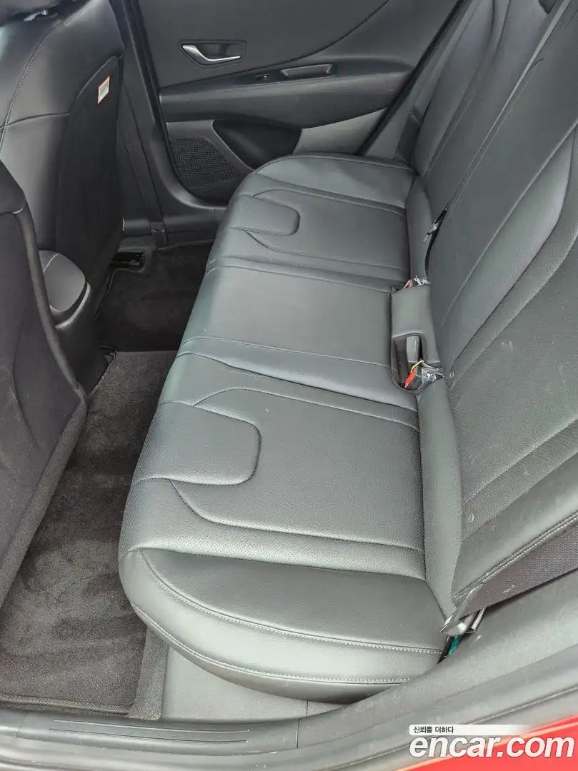 AVANTE Hyundai 2021.1-INNER-010