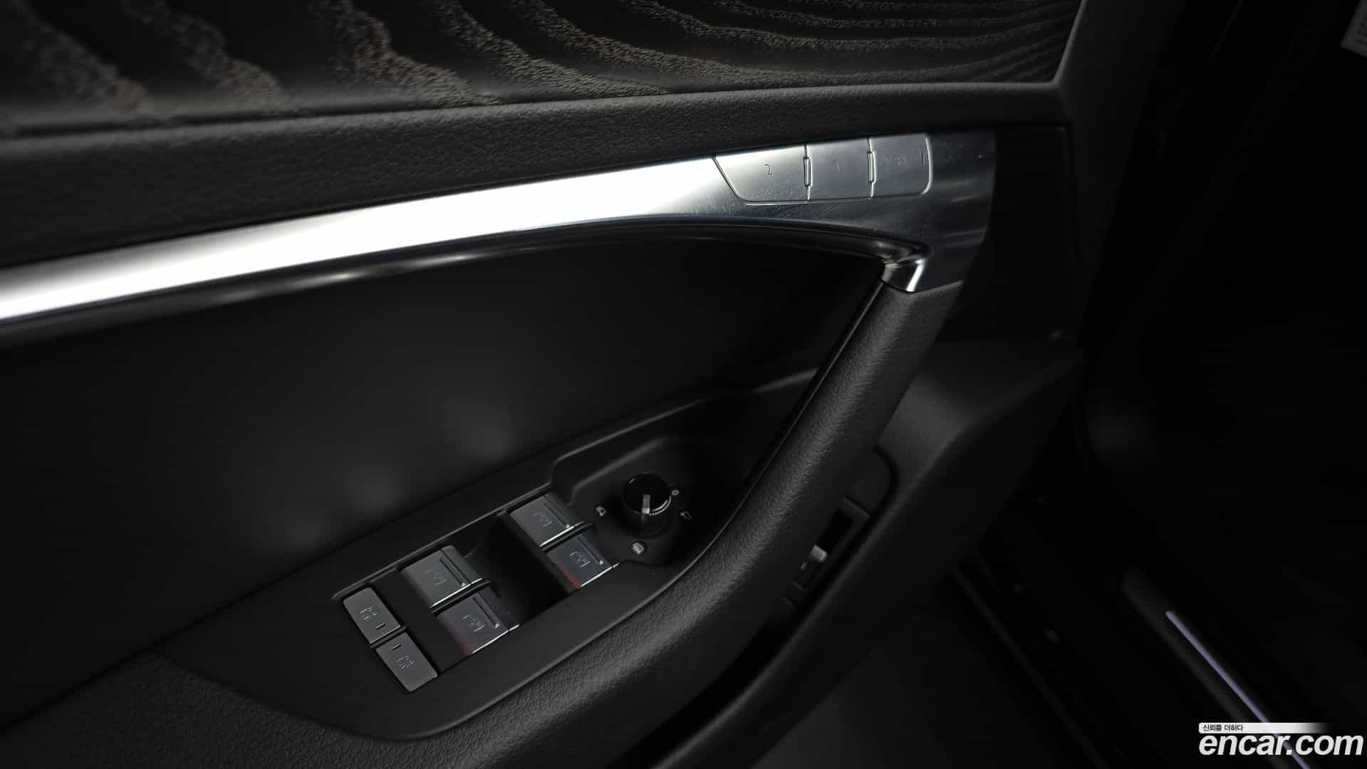 A6 Audi 2020.8-OPTION-042