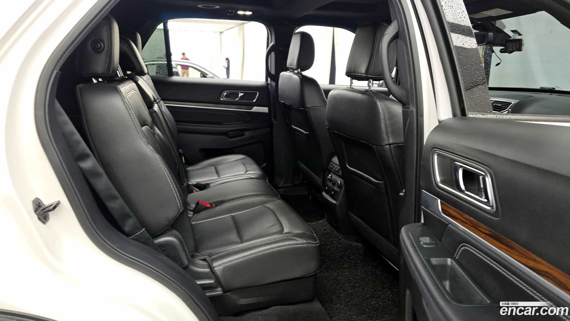 Explorer Ford 2018.9-OPTION-016
