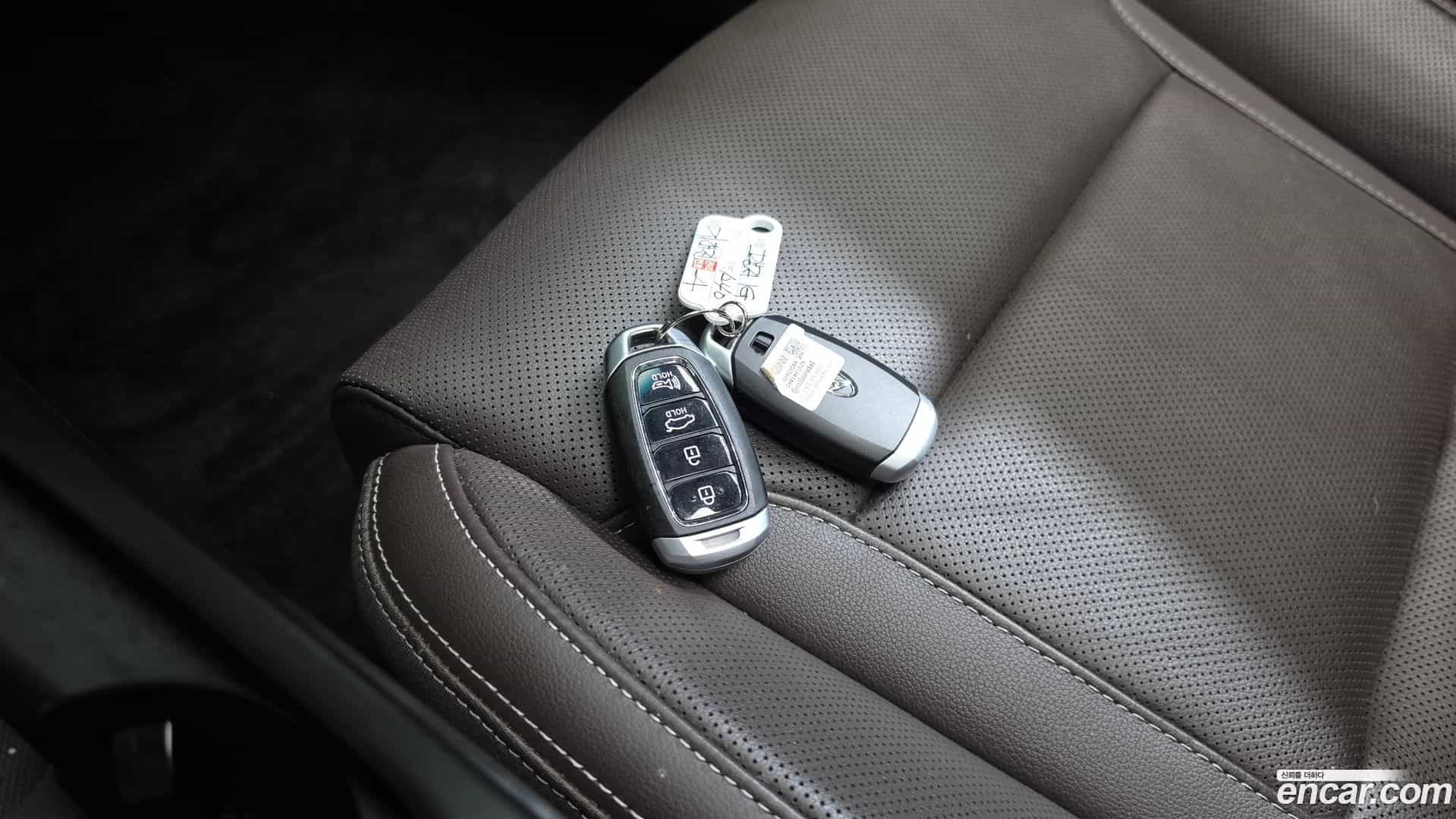 Grandeur Hyundai 2018.0-OPTION-019