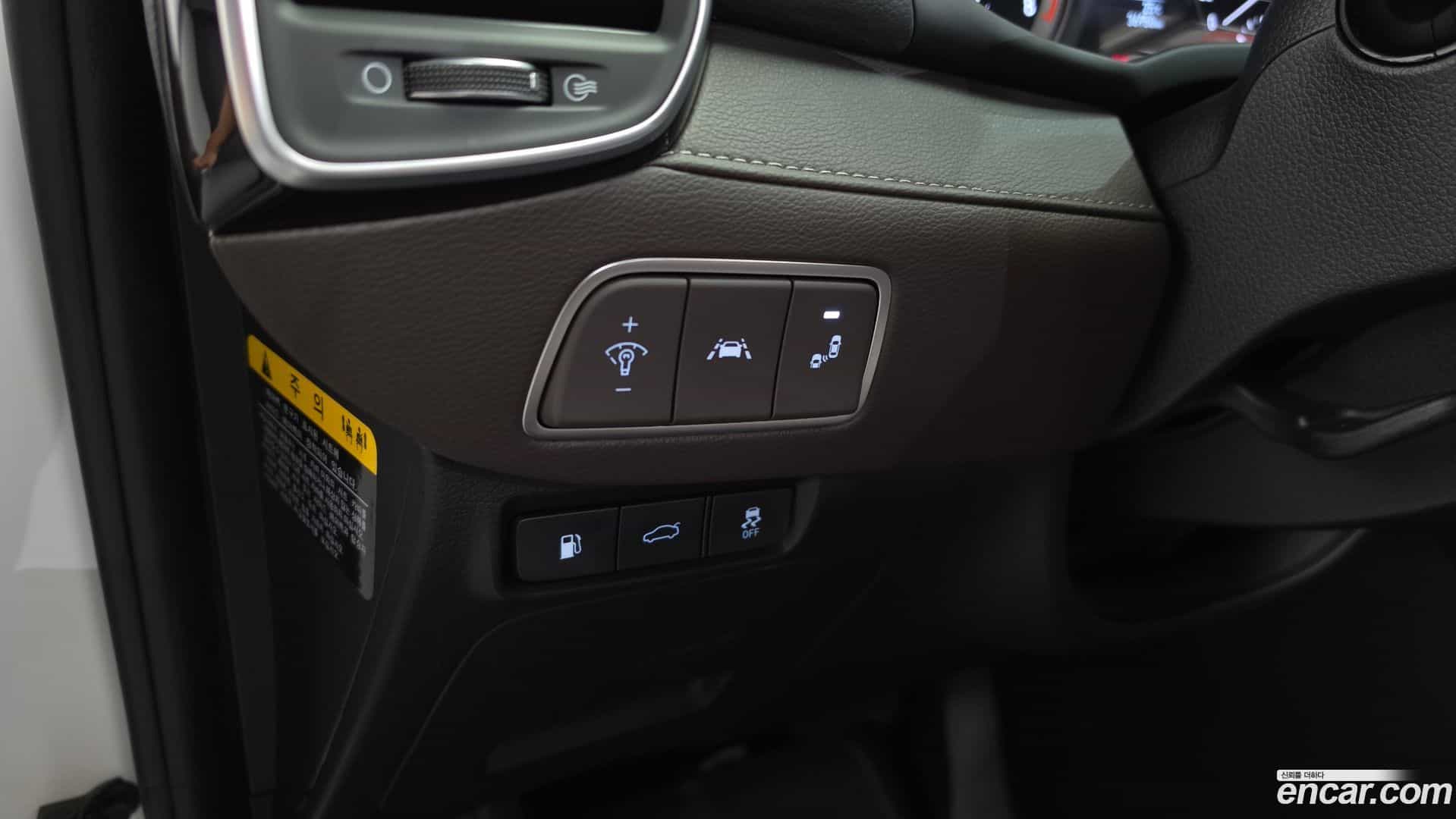 Grandeur Hyundai 2018.0-OPTION-024