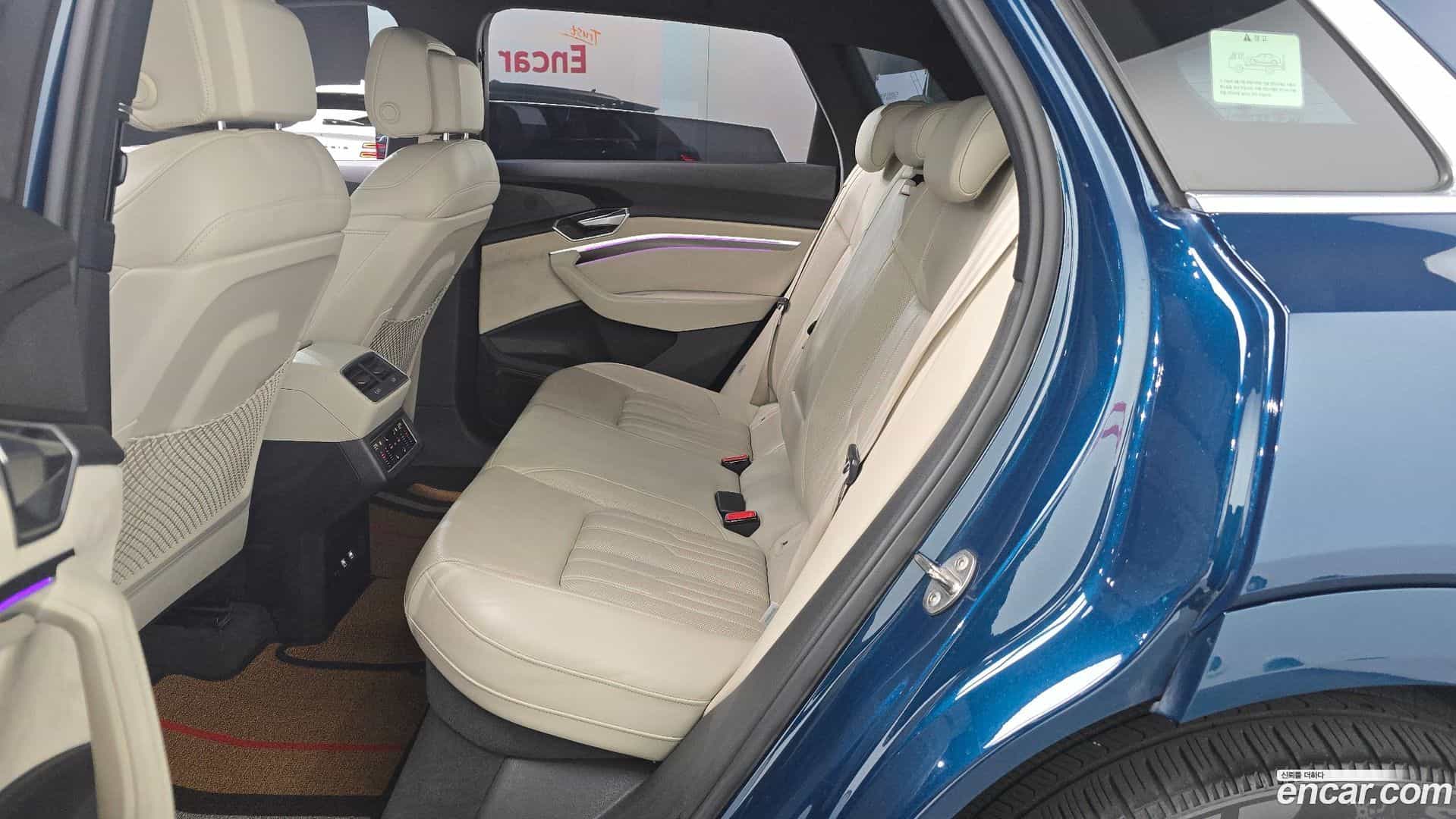 e-tron Audi 2020.5-OPTION-016