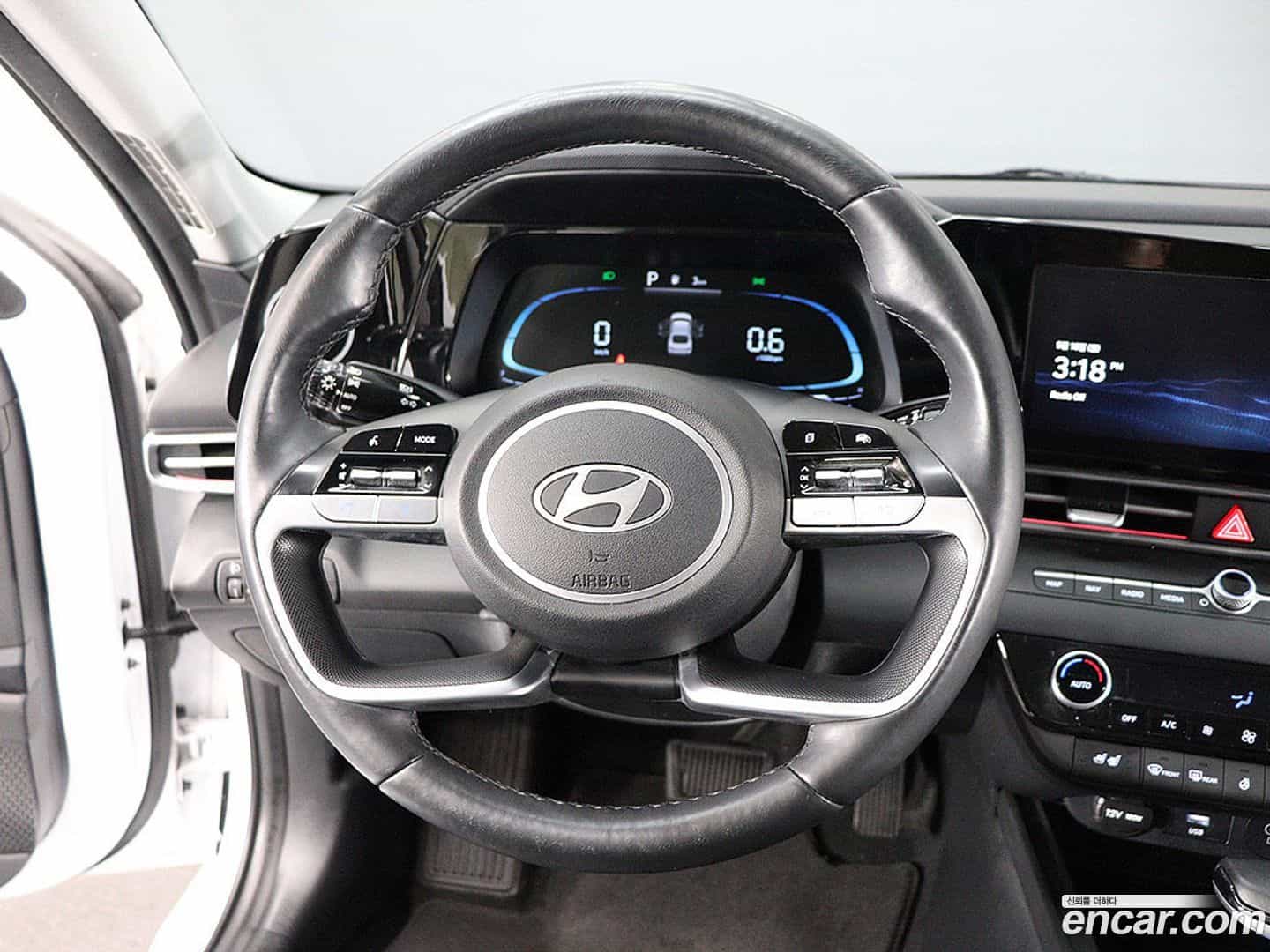 AVANTE Hyundai 2023.3-OPTION-019