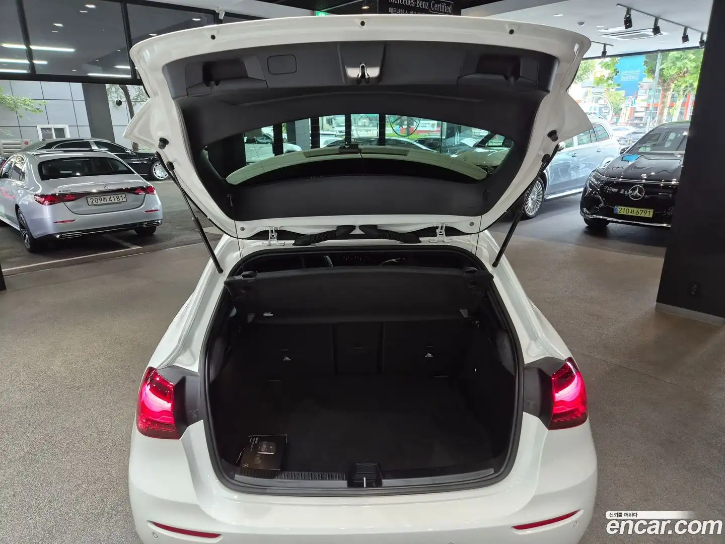 A-Class Mercedes-Benz 2025.9-OPTION-020