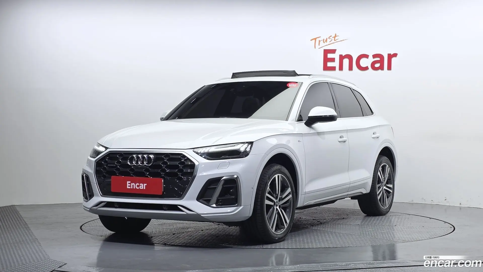 Main__Slider__Photo:Q5 Audi 2021.8-0
