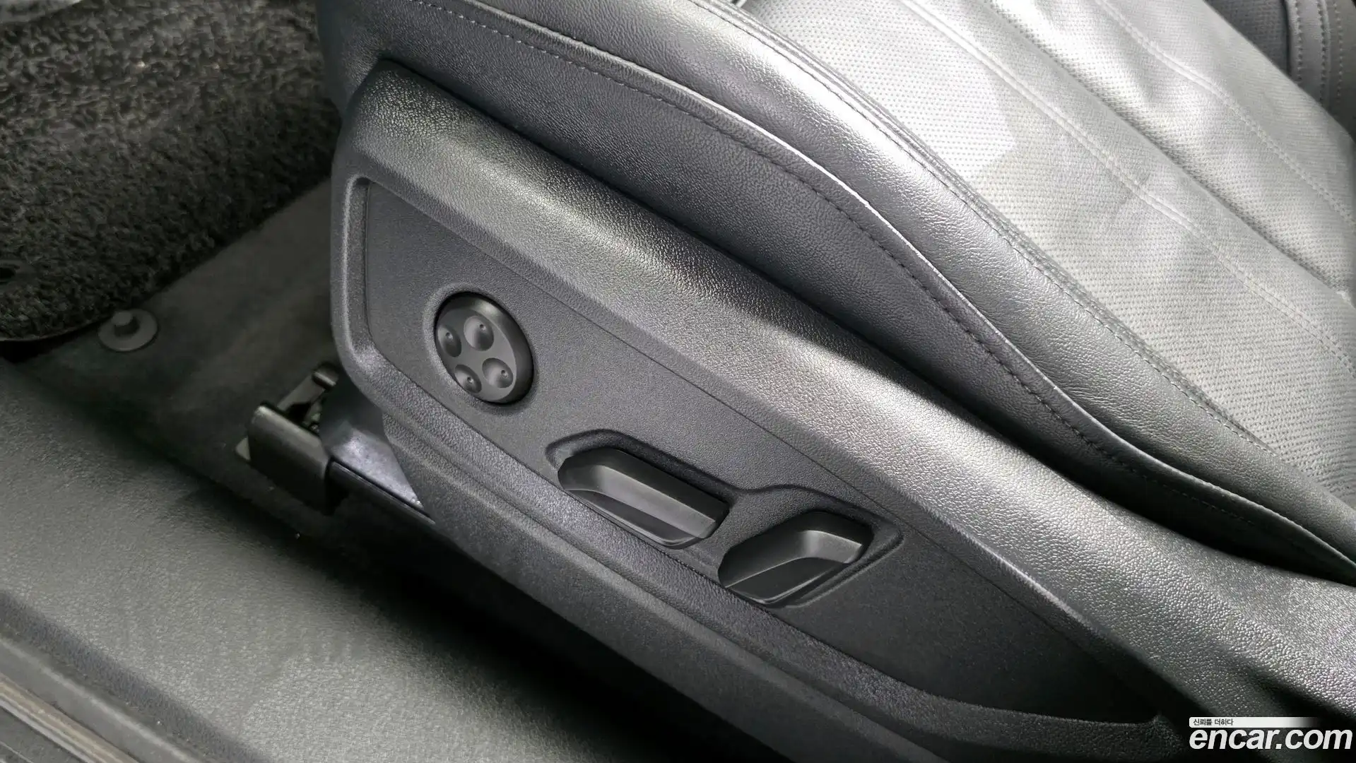 Q5 Audi 2021.8-OPTION-046