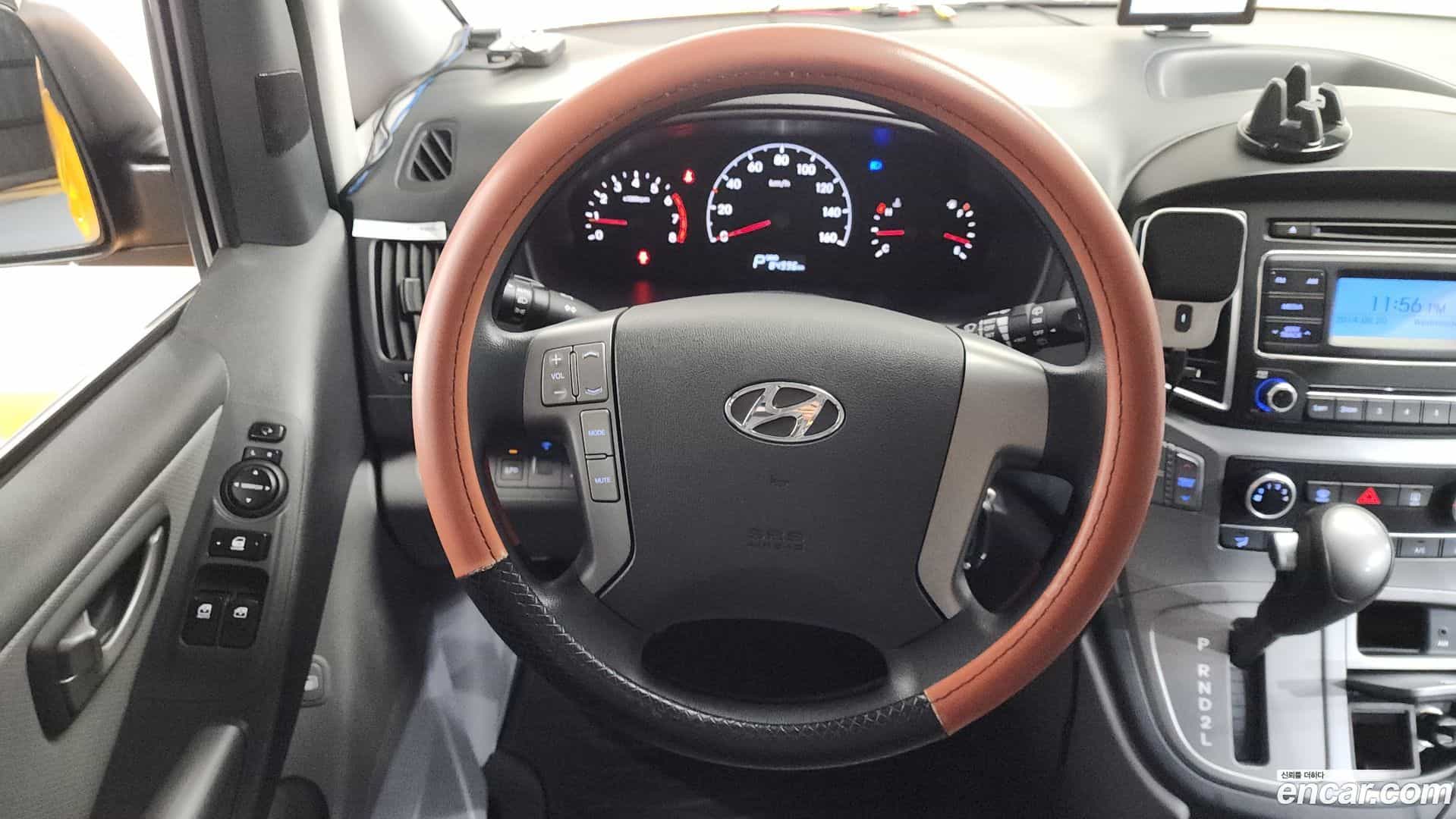 Starex Hyundai 2018.6-OPTION-017