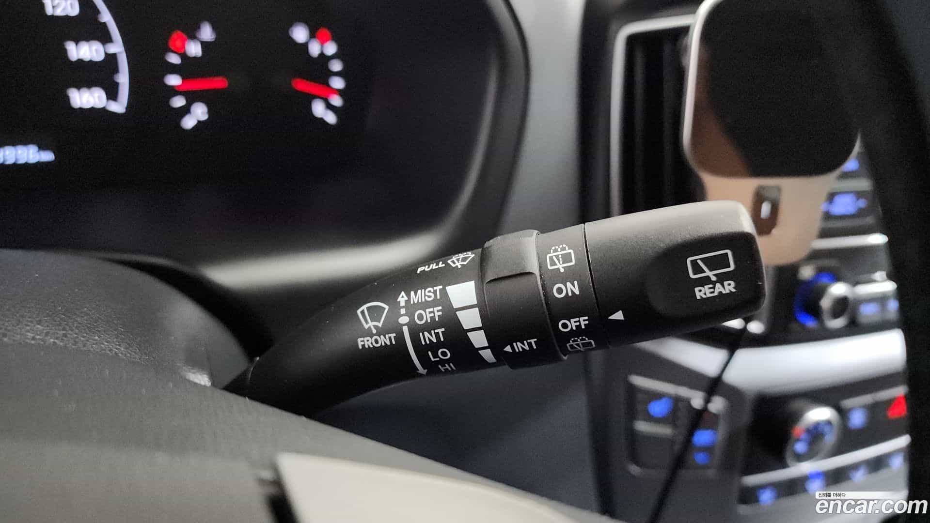 Starex Hyundai 2018.6-OPTION-040