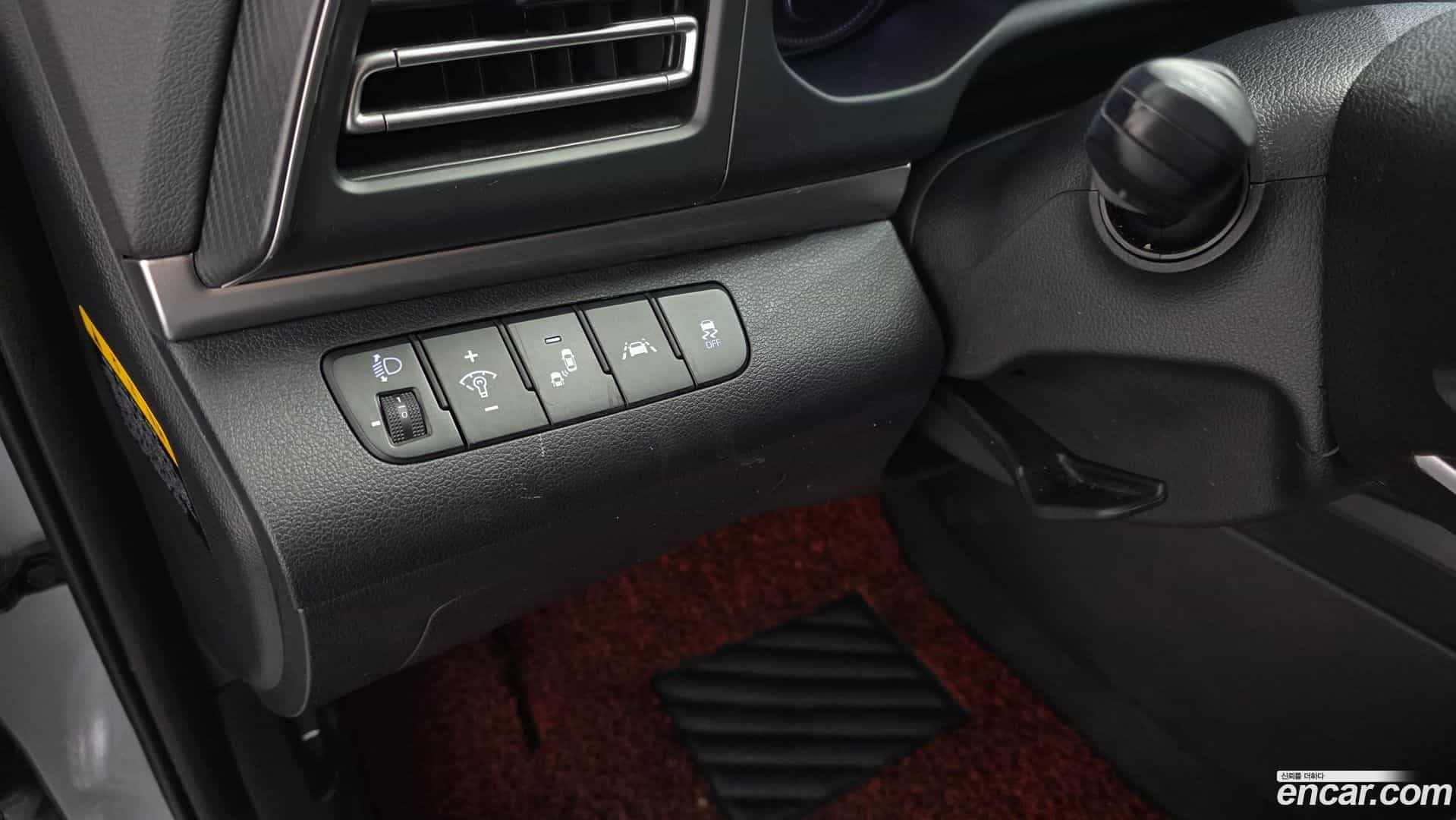 AVANTE Hyundai 2019.9-OPTION-018