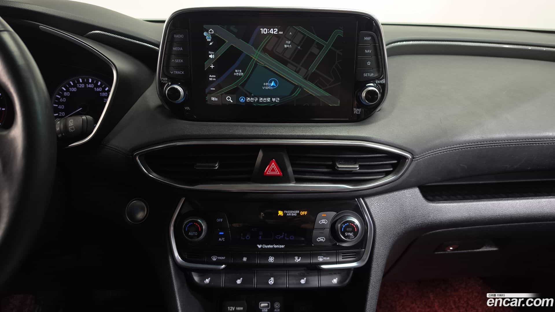 Santafe Hyundai 2019.9-OPTION-016