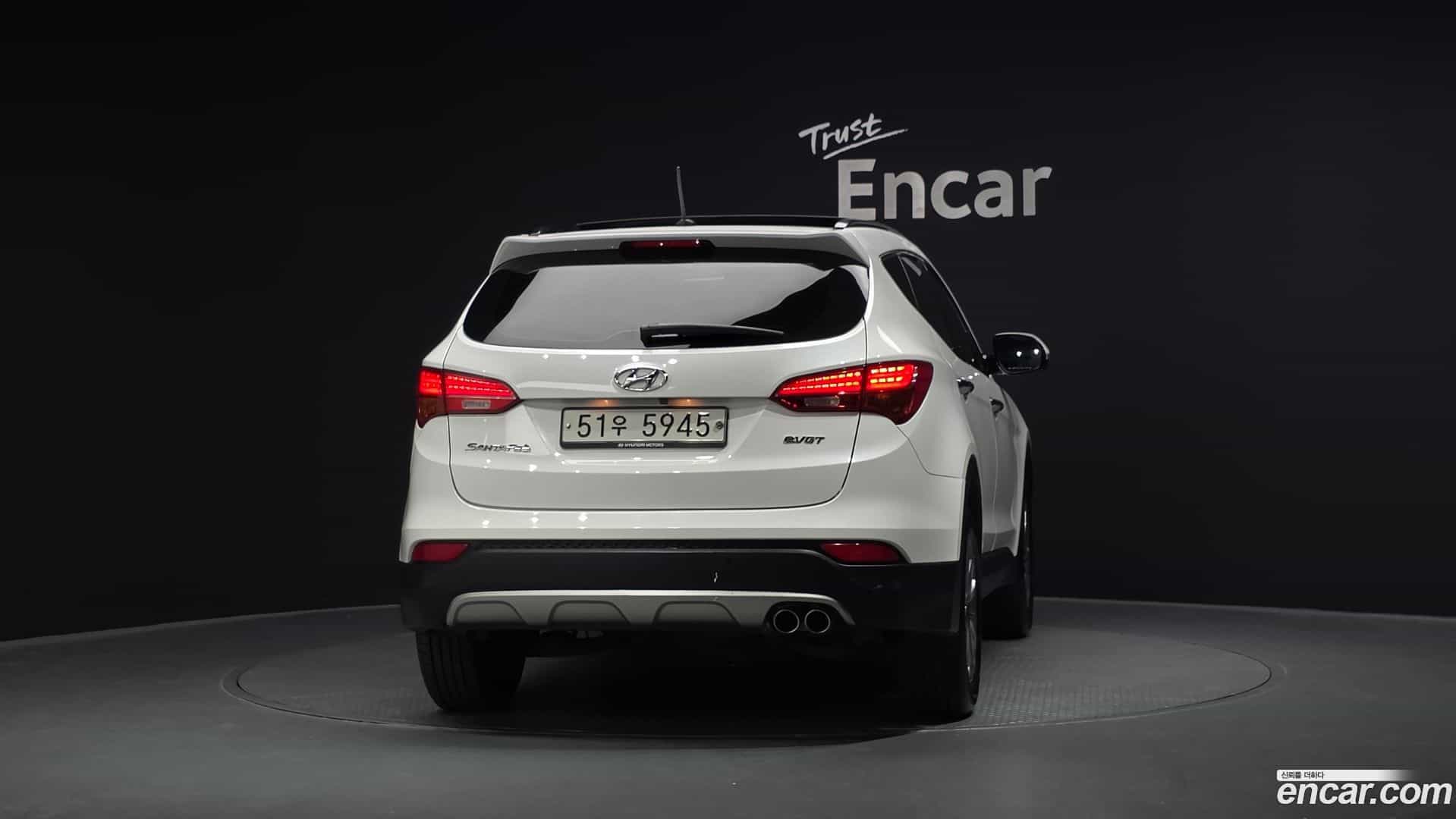 Santafe Hyundai 2014.2-OUTER-004