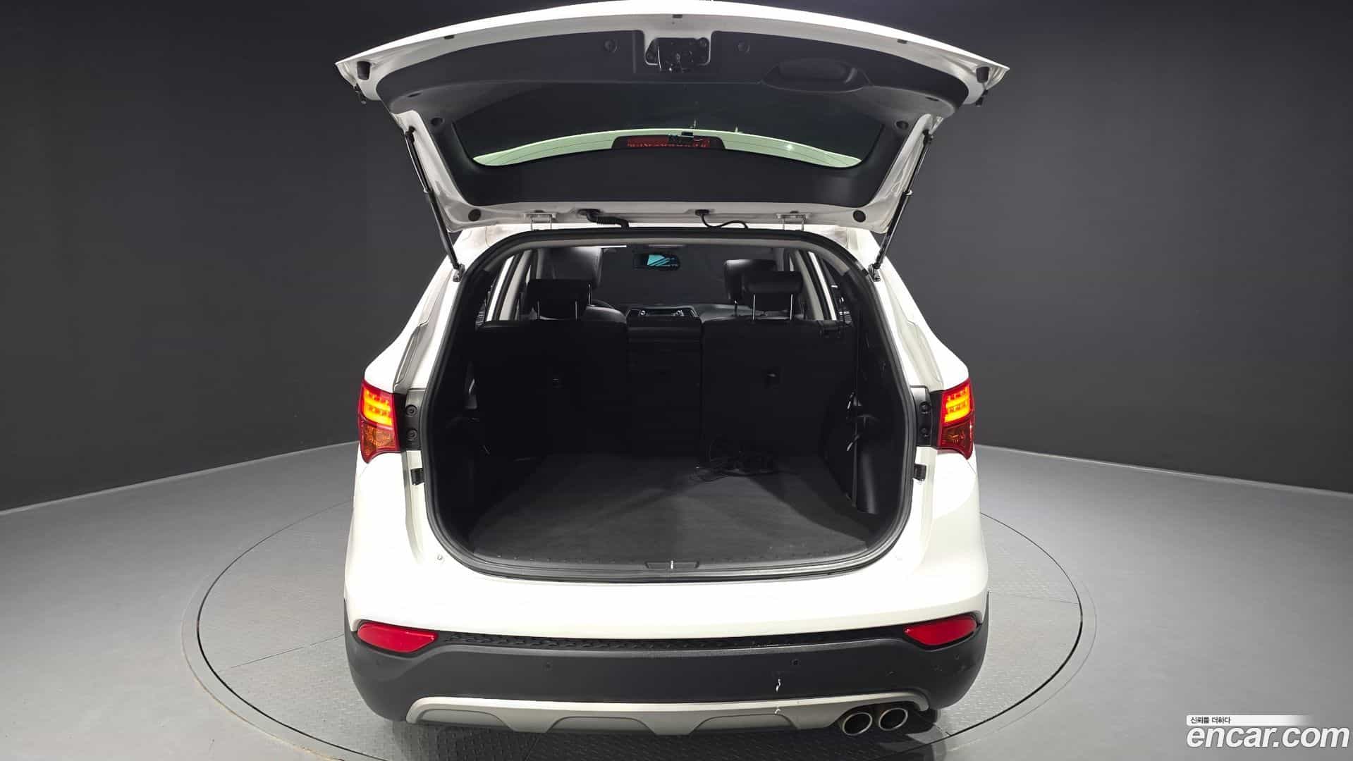 Santafe Hyundai 2014.2-OPTION-024