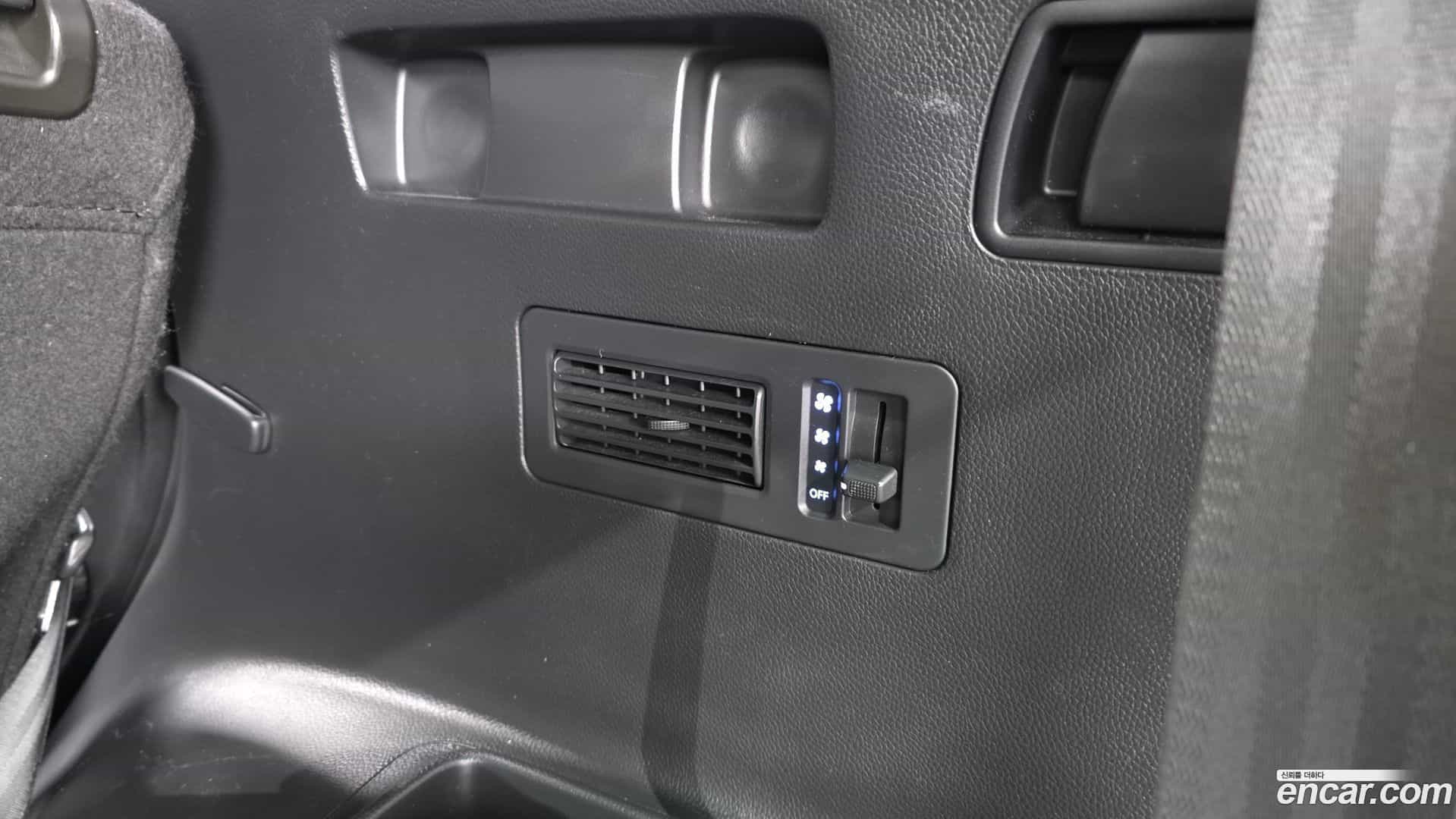 Santafe Hyundai 2014.2-OPTION-046