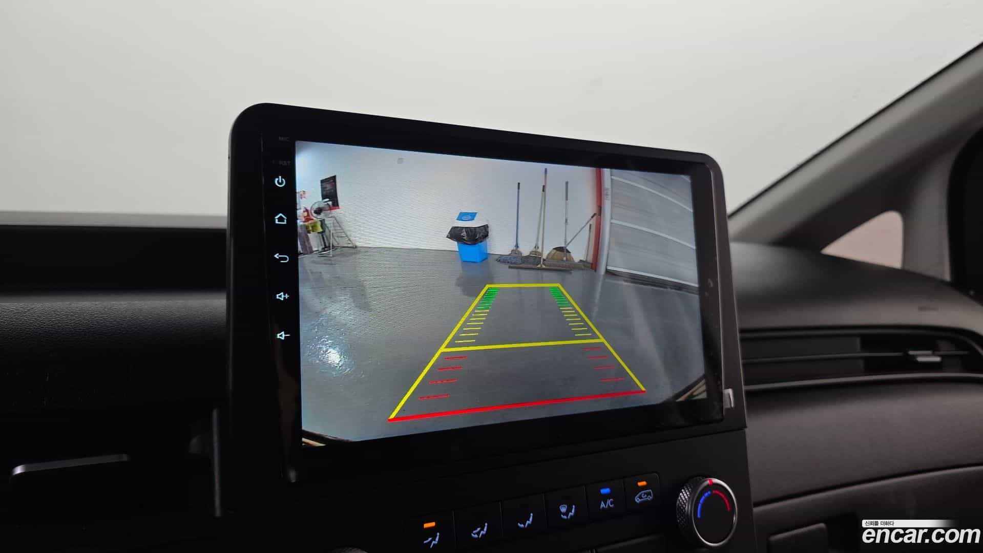 Staria Hyundai 2022.6-OPTION-021