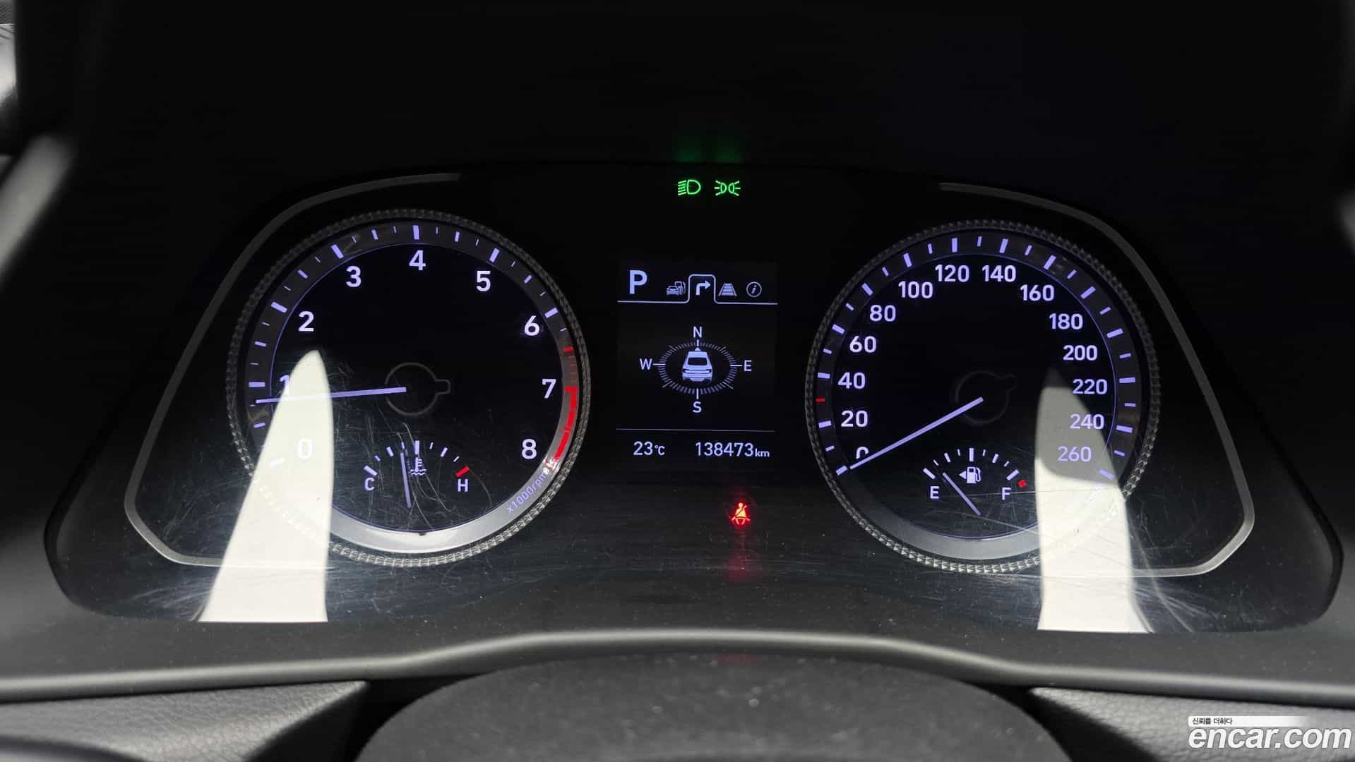 Sonata Hyundai 2019.4-INNER-008