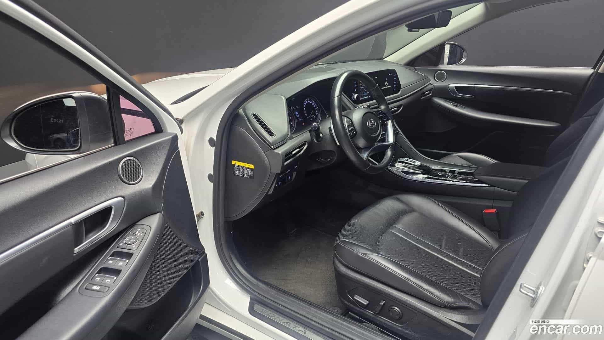 Sonata Hyundai 2019.4-INNER-010