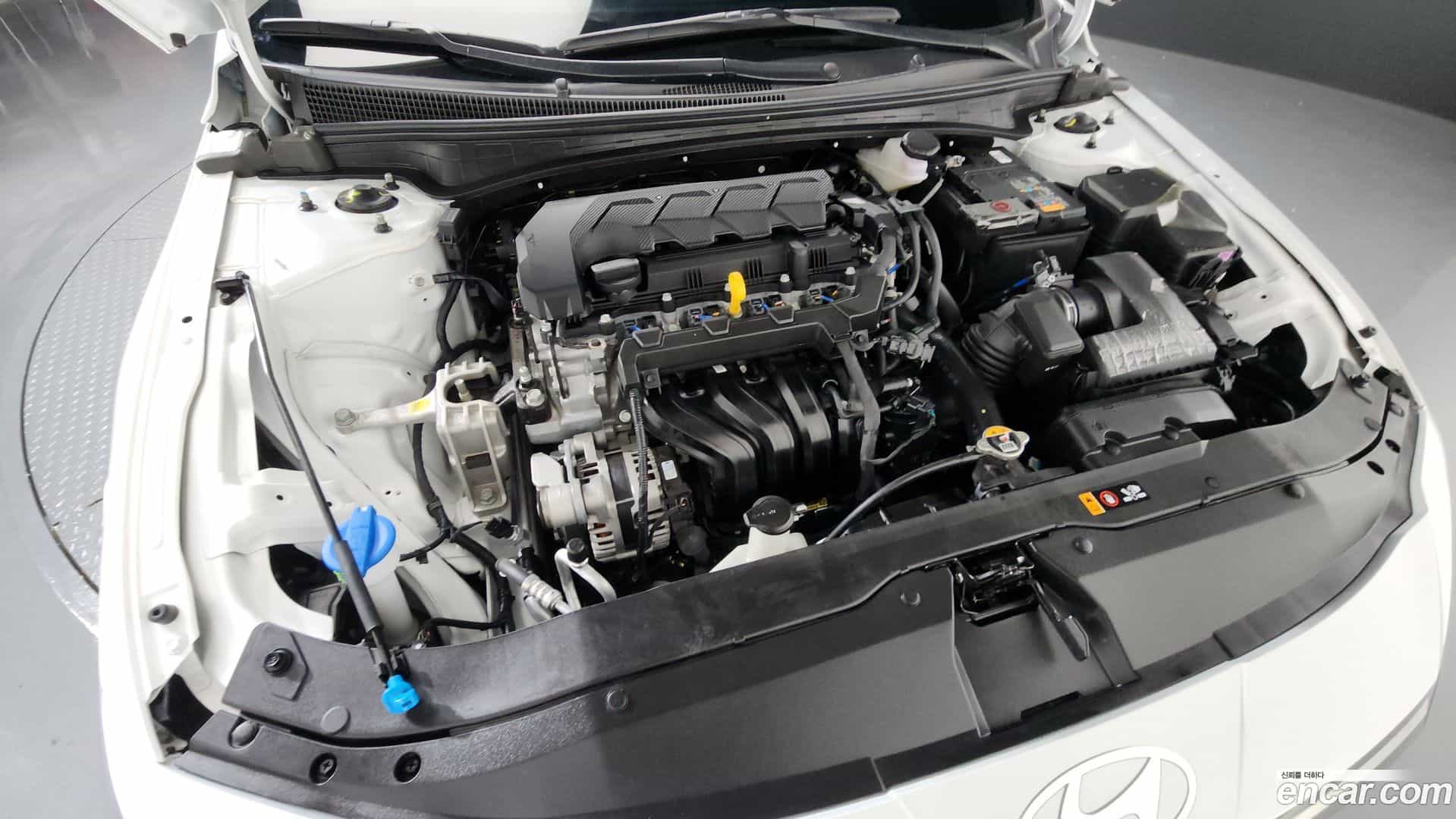 AVANTE Hyundai 2025.2-OUTER-006