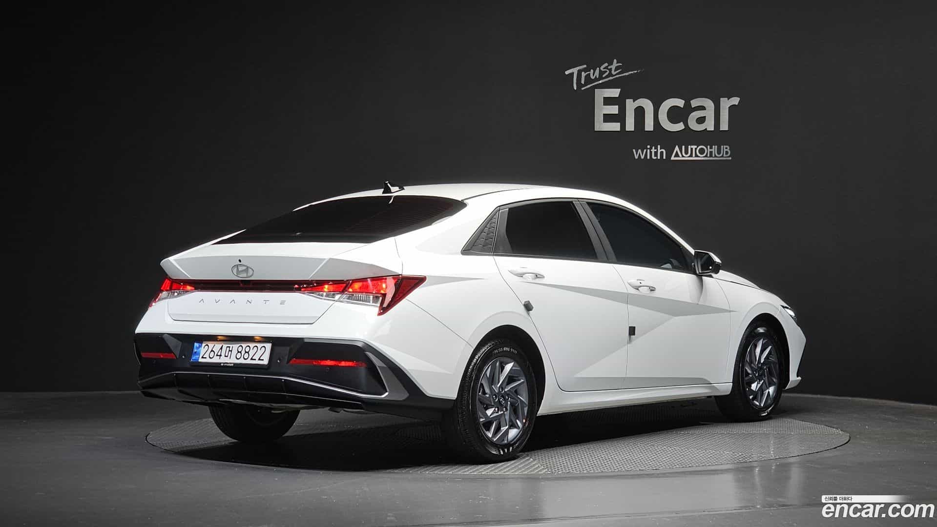 AVANTE Hyundai 2023.6-OUTER-002