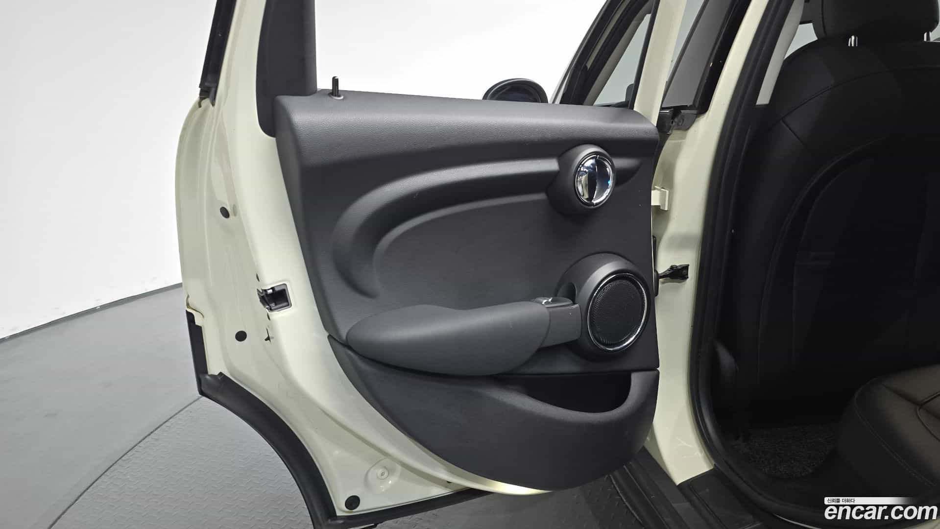 Cooper Mini 2021.3-INNER-035