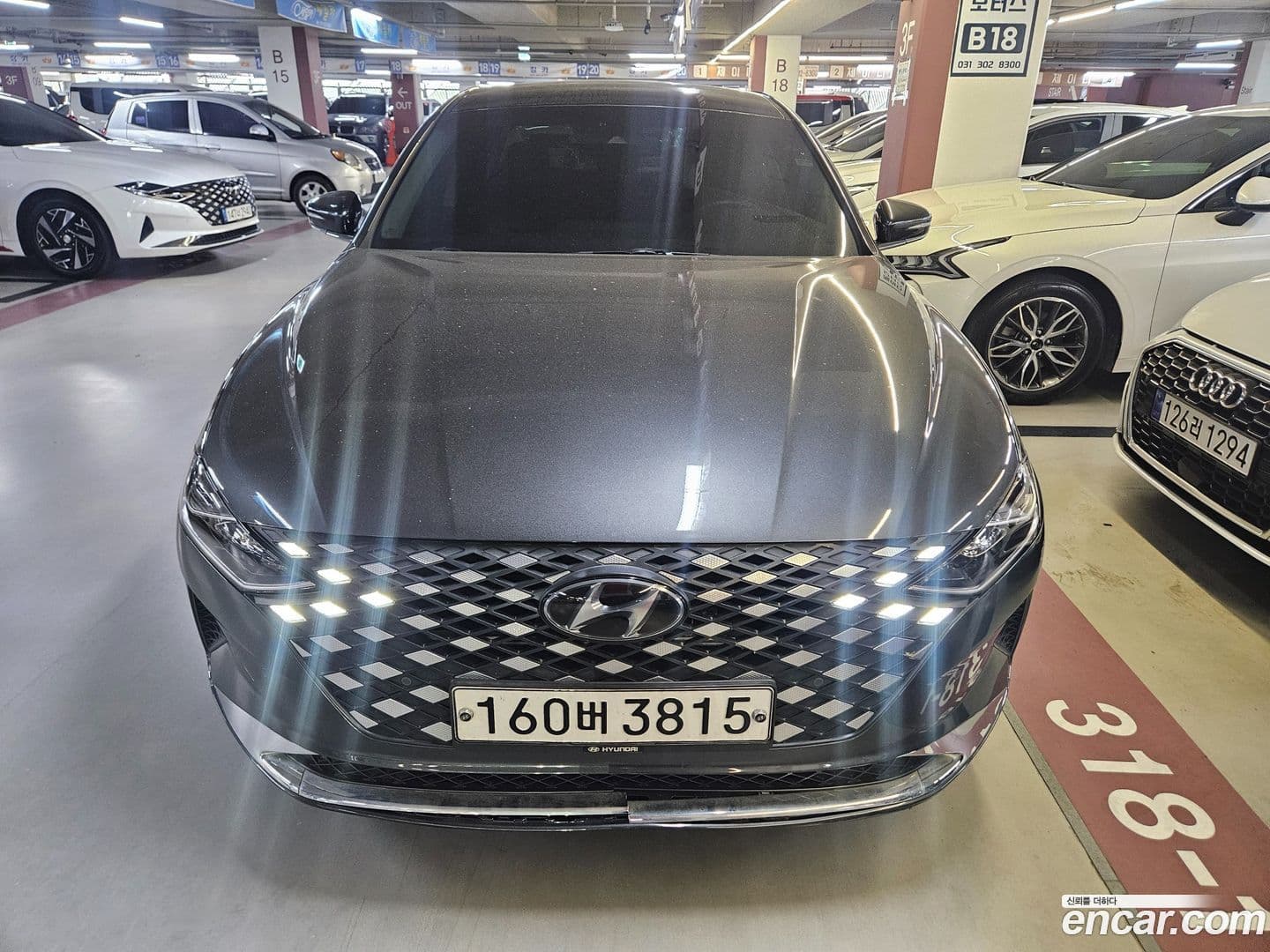 Main__Slider__Photo:Grandeur Hyundai 2020.3-0