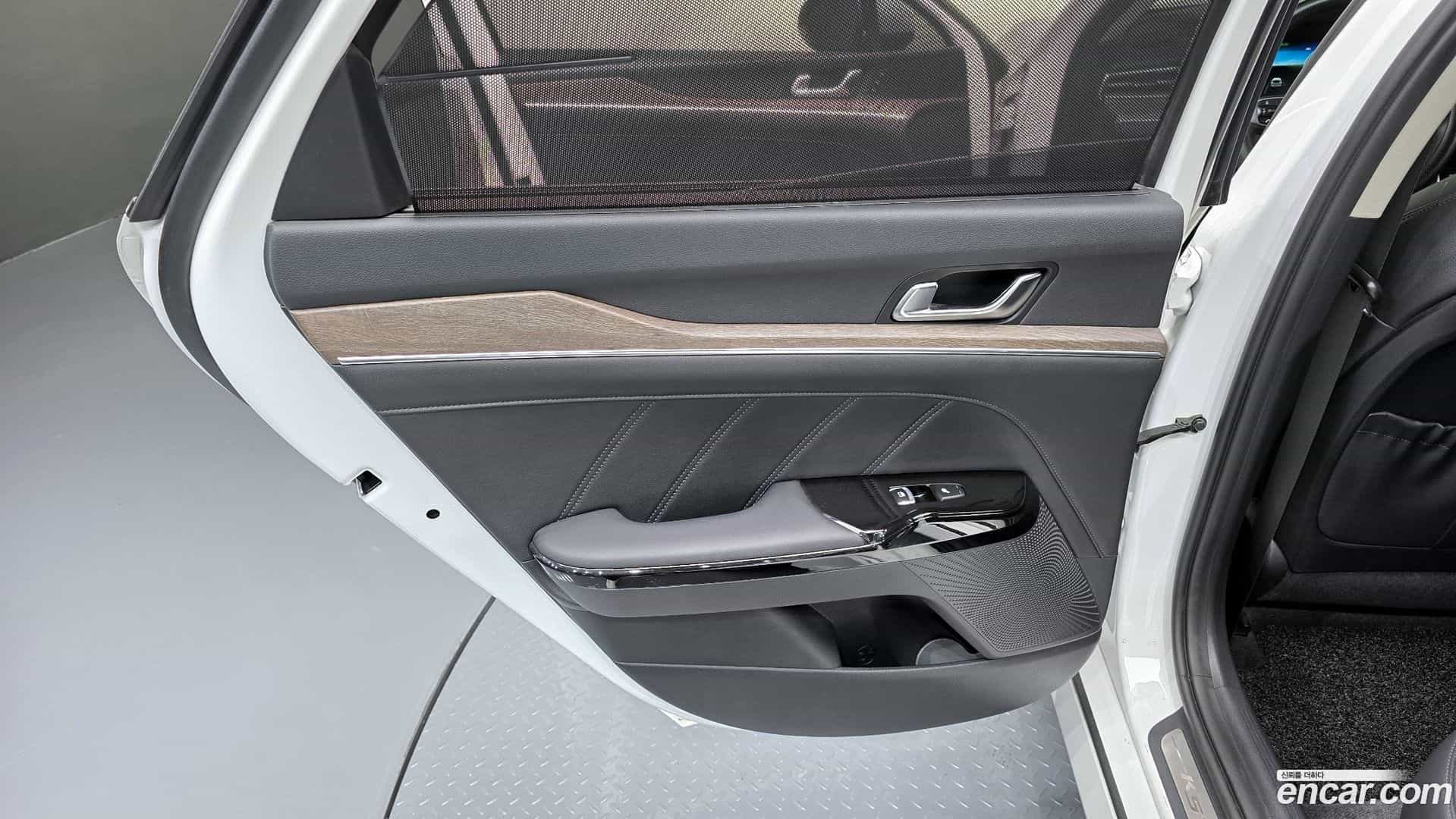 K5 Kia 2021.0-INNER-035