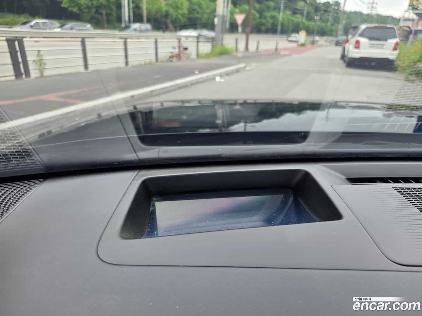 Grandeur Hyundai 2025.2-OPTION-019