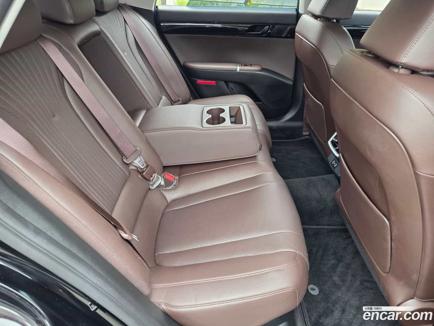 Grandeur Hyundai 2025.2-OPTION-022