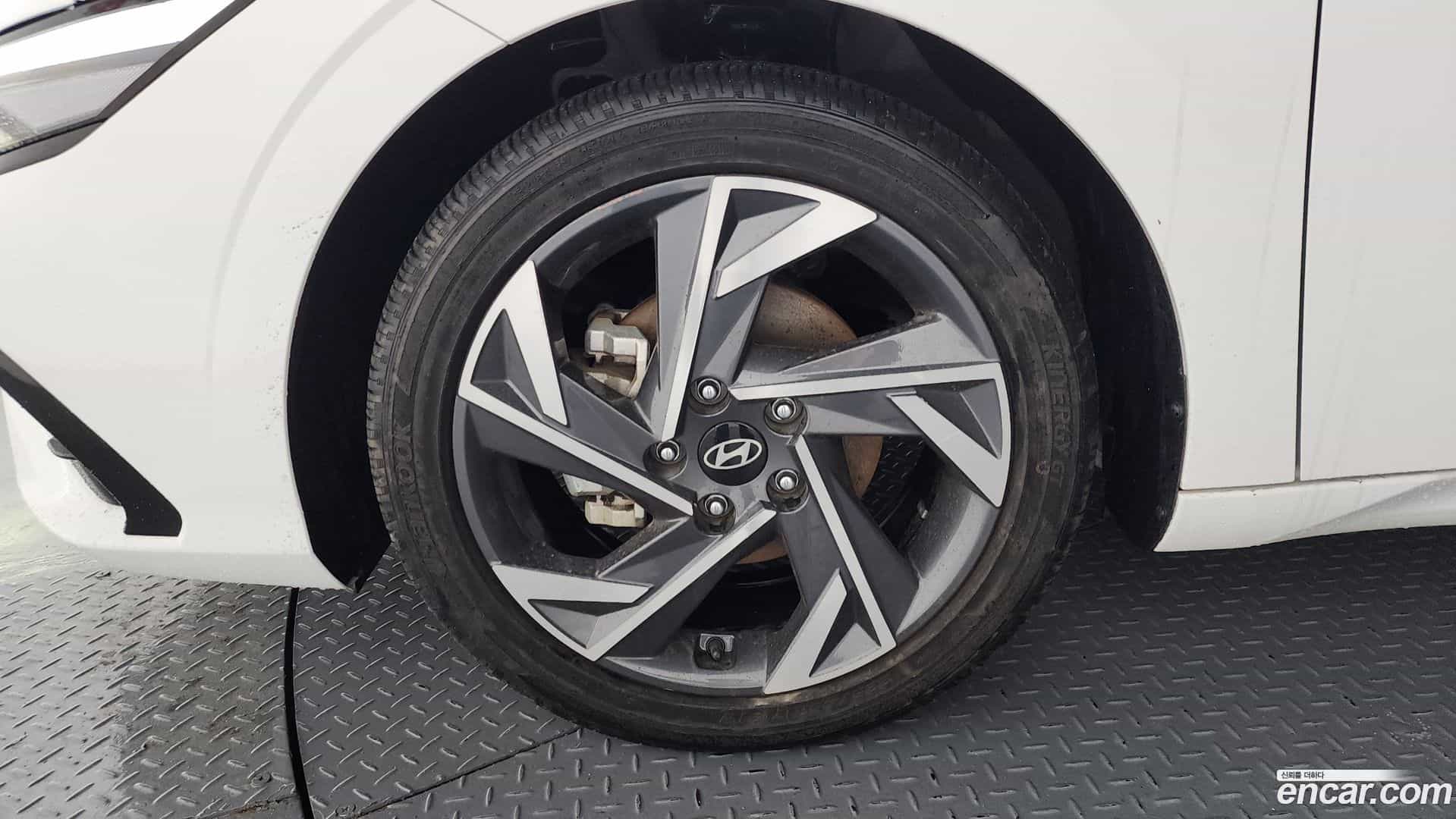 AVANTE Hyundai 2023.5-OUTER-005