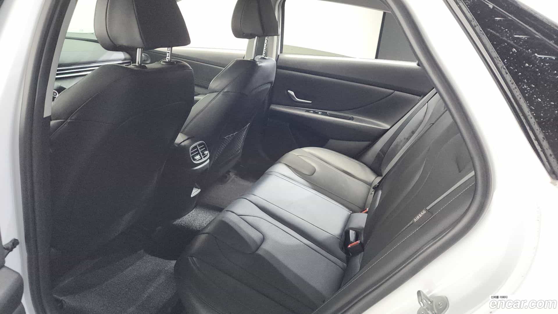 AVANTE Hyundai 2023.5-OPTION-021