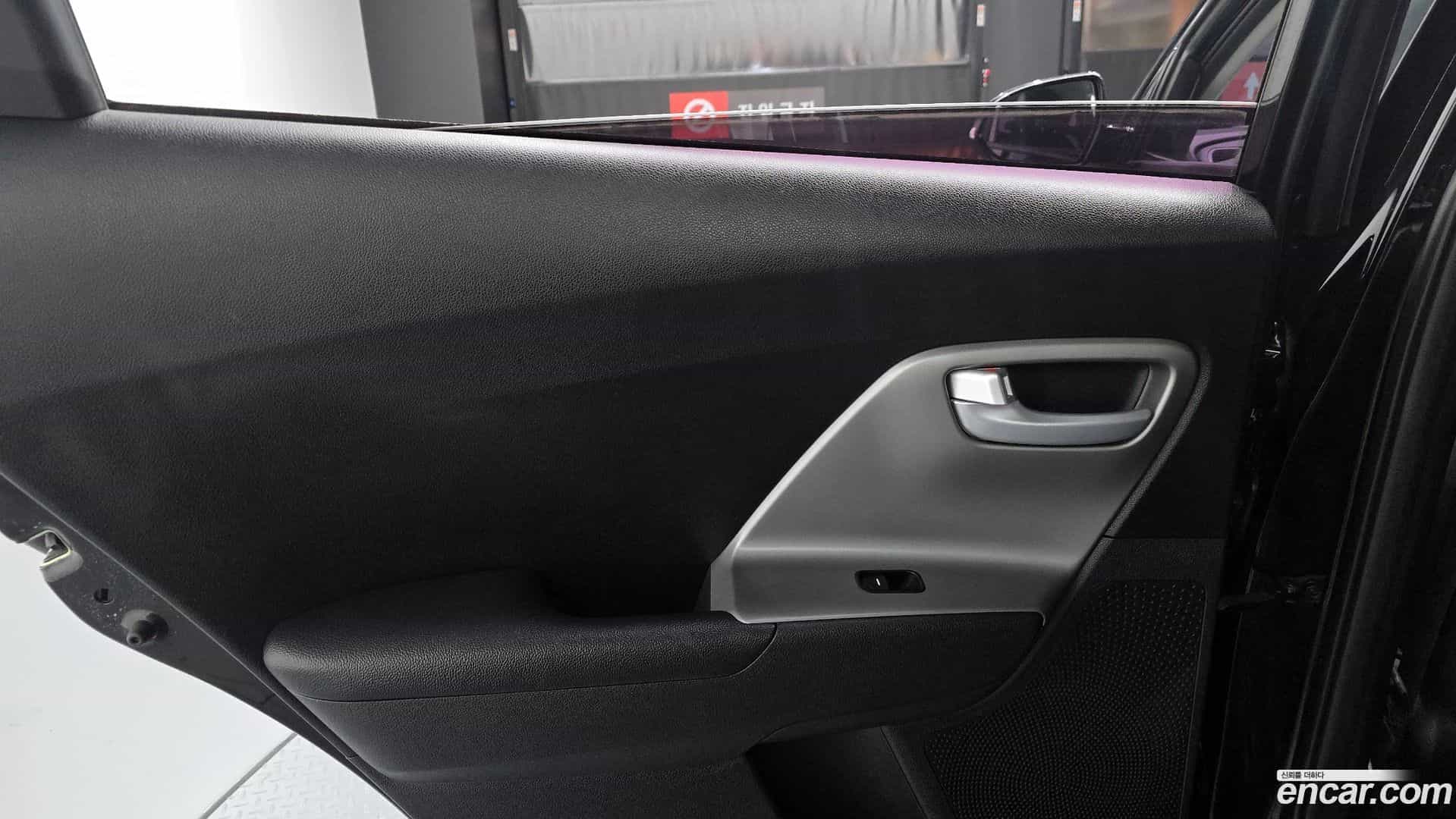 Niro Kia 2020.3-INNER-035