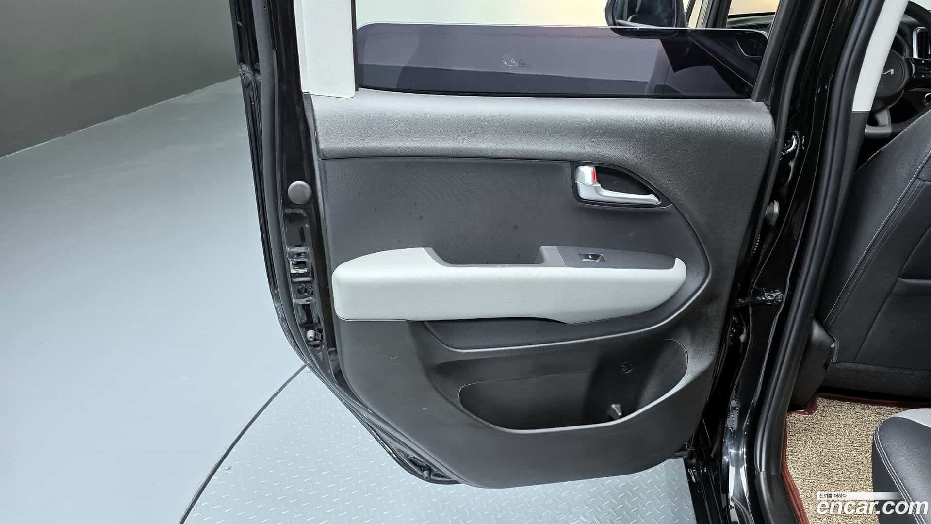 RAY Kia 2021.9-INNER-035