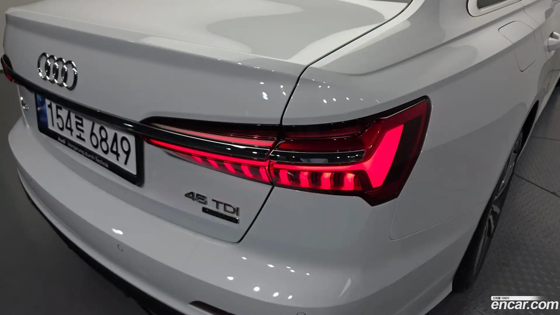A6 Audi 2020.11-OUTER-033