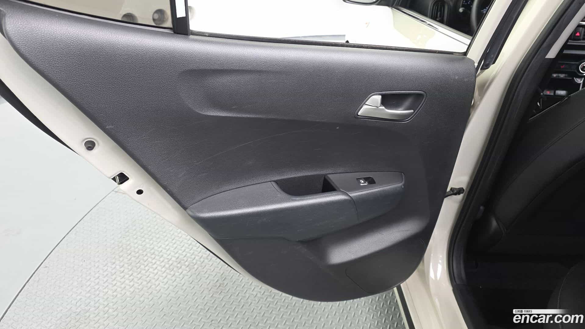 morning Kia 2023.0-INNER-035