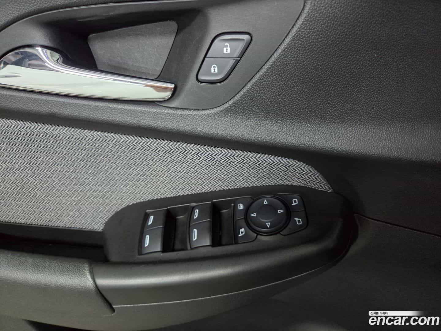 Trailblazer Chevrolet 2020.3-OPTION-017