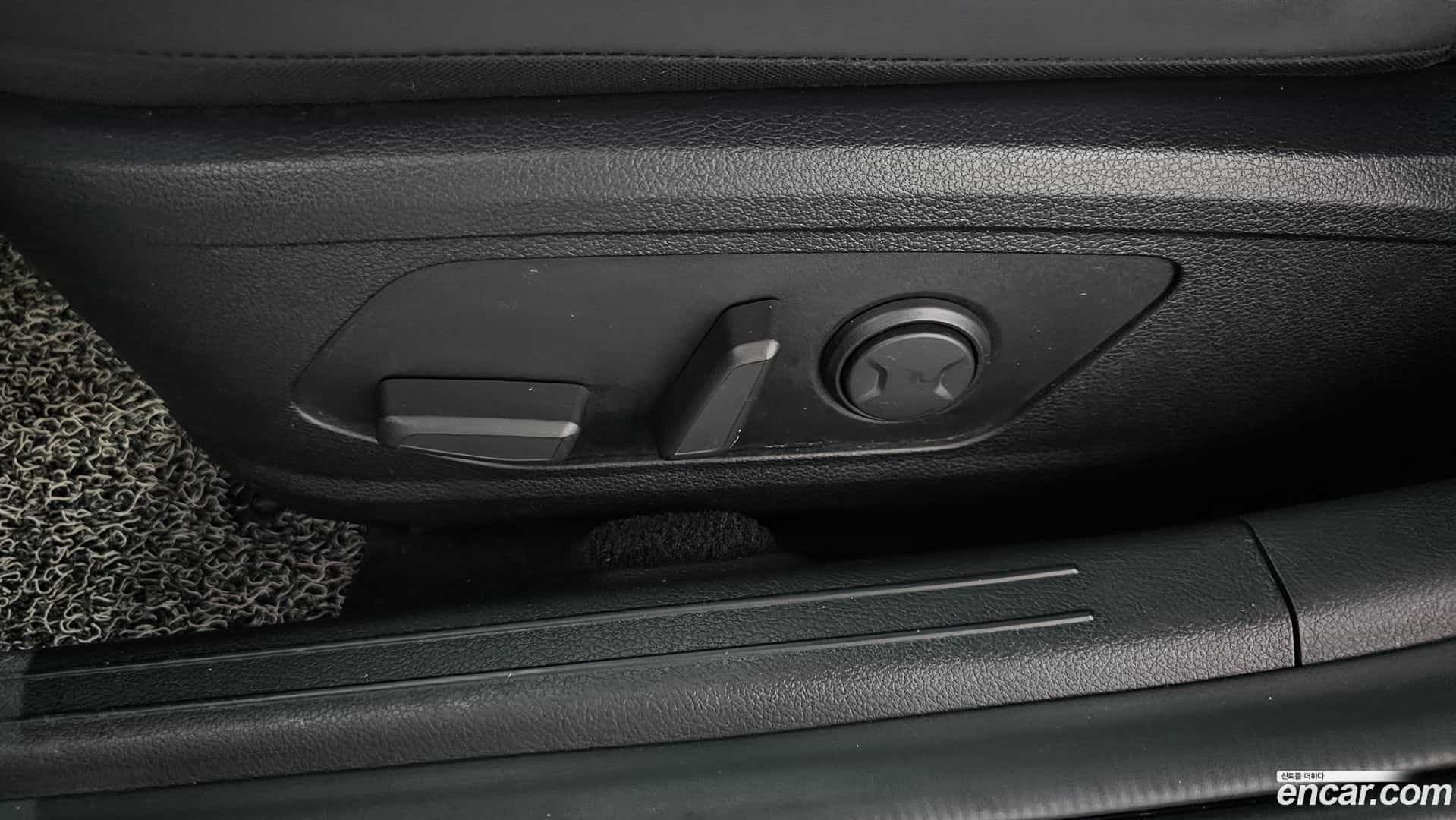 Sonata Hyundai 2020.8-OPTION-045
