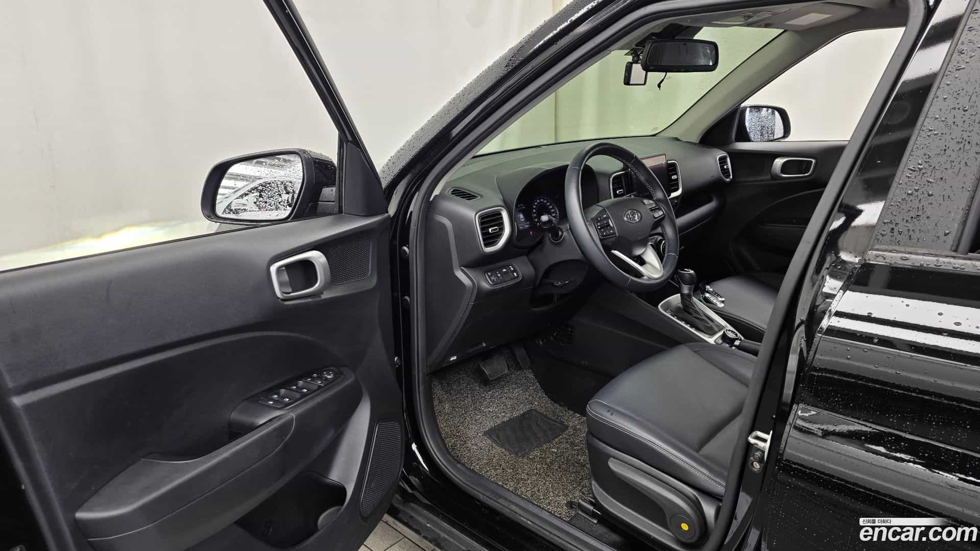 Venue Hyundai 2022.0-INNER-010