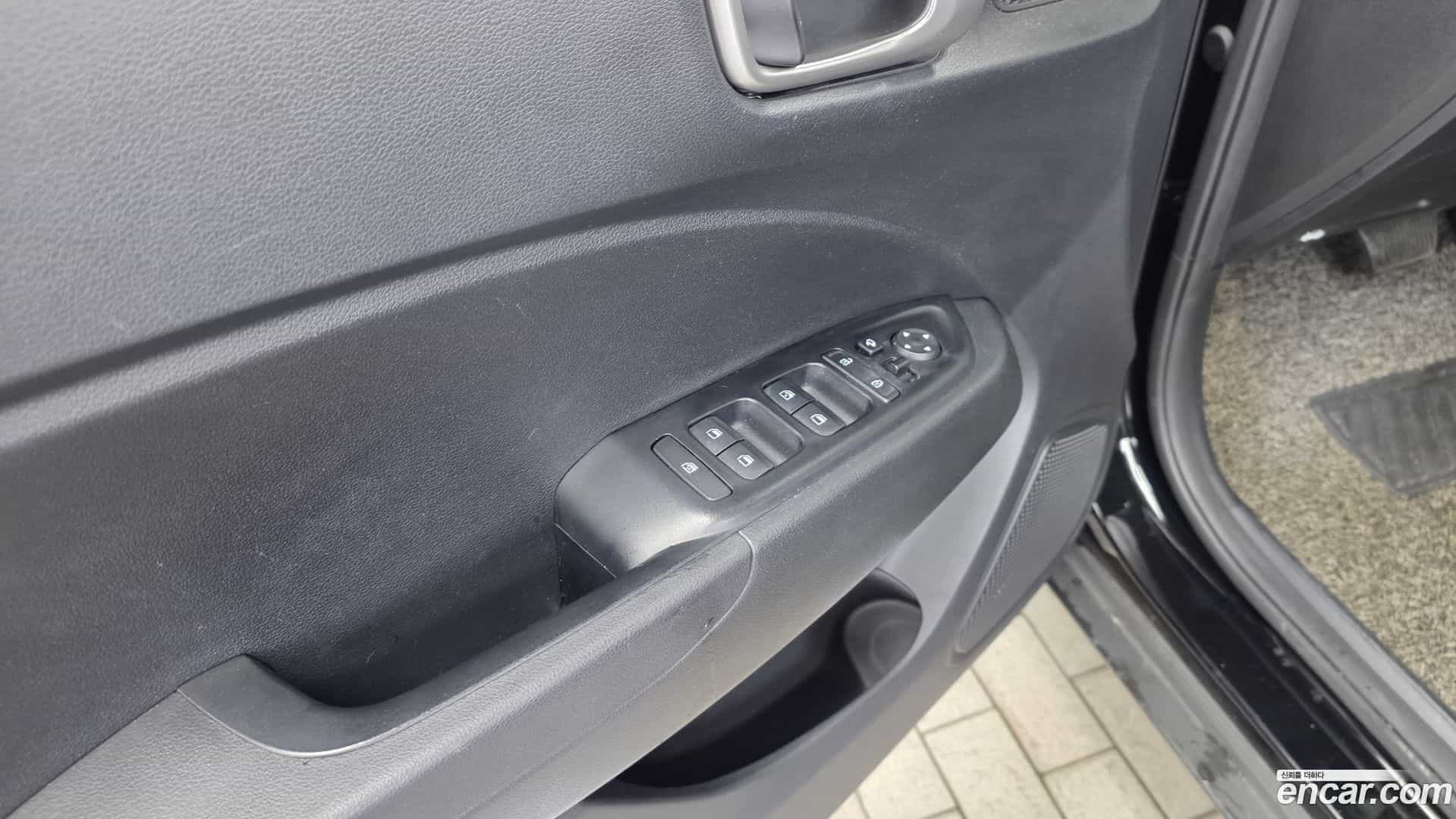Venue Hyundai 2022.0-OPTION-040