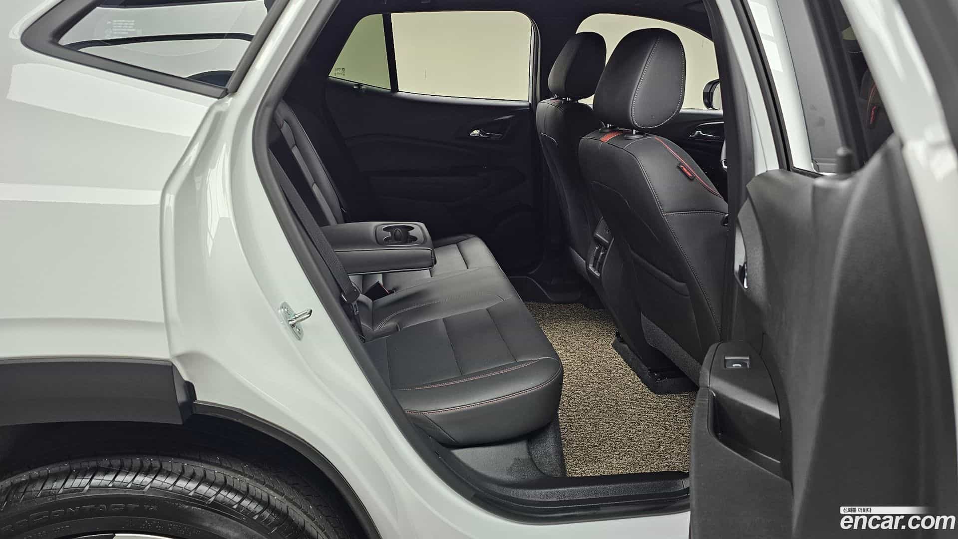Trax Chevrolet 2023.4-OPTION-015