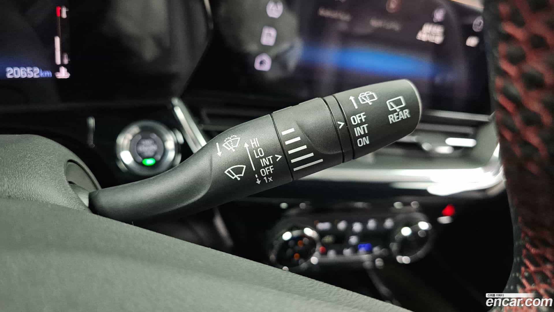 Trax Chevrolet 2023.4-OPTION-024