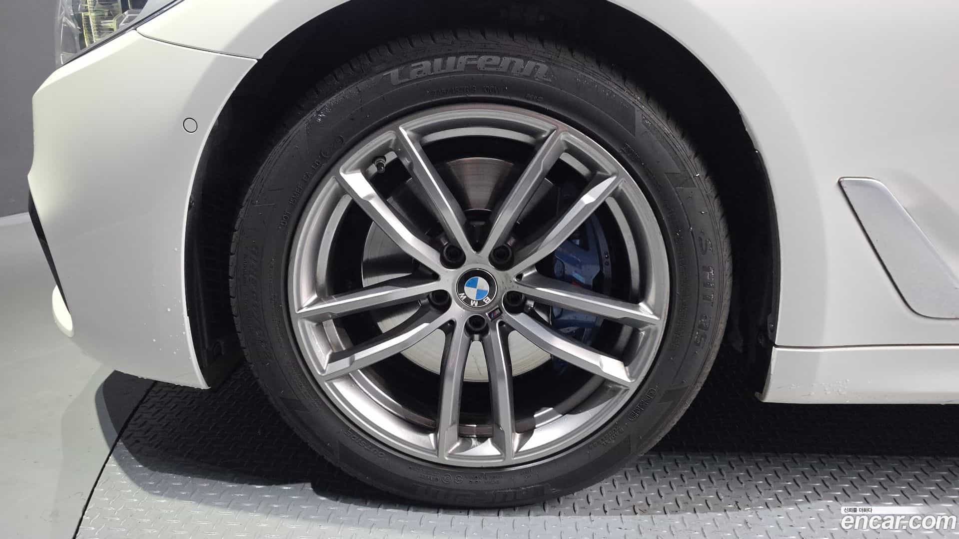 5-Series BMW 2018.0-OUTER-005