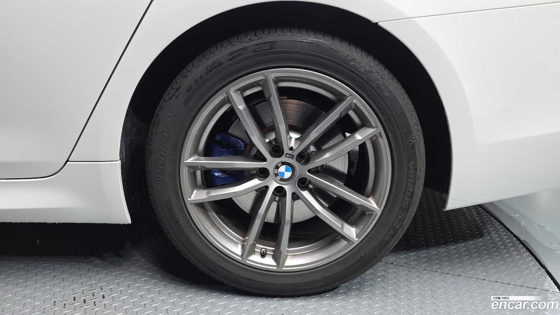 5-Series BMW 2018.0-OUTER-031